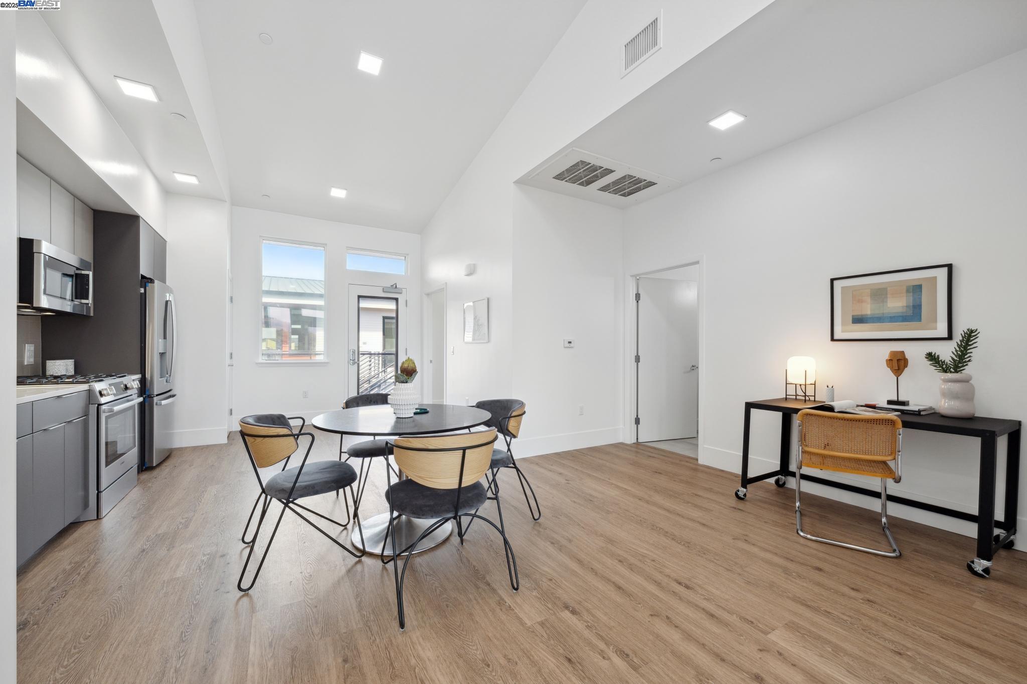 Photo #6: 41083311 Listing 