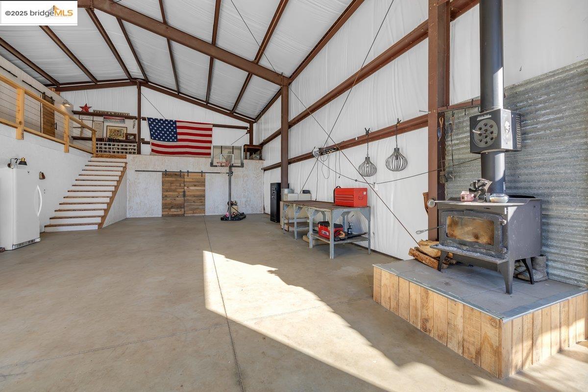 Detail Gallery Image 18 of 43 For 18229 Yosemite Rd, Tuolumne,  CA 95379 - 1 Beds | 2 Baths