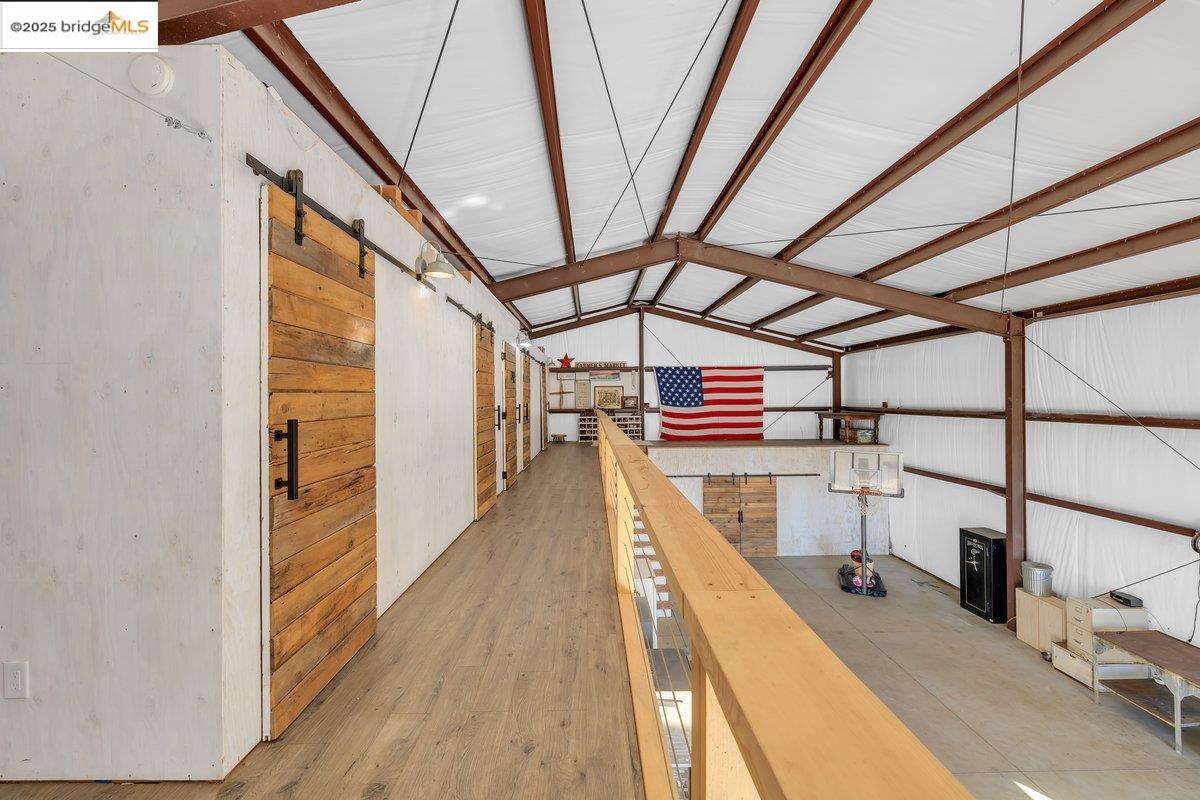 Detail Gallery Image 23 of 43 For 18229 Yosemite Rd, Tuolumne,  CA 95379 - 1 Beds | 2 Baths