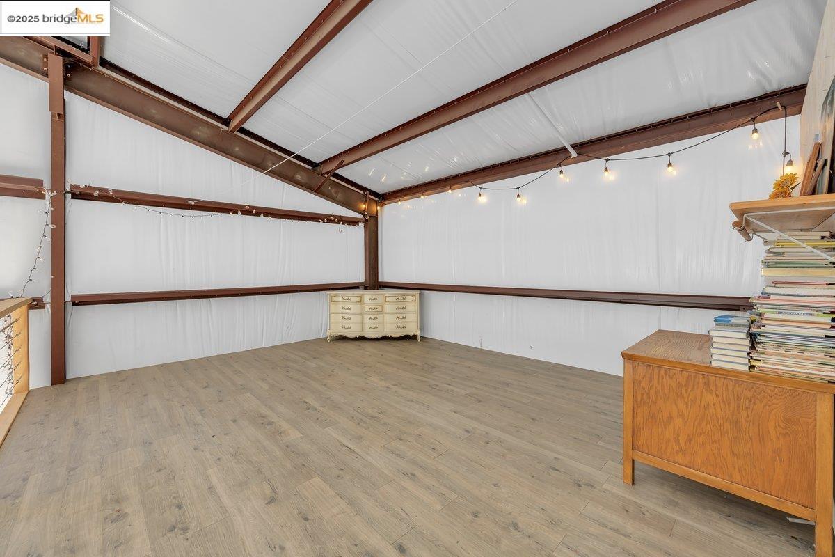 Detail Gallery Image 24 of 43 For 18229 Yosemite Rd, Tuolumne,  CA 95379 - 1 Beds | 2 Baths