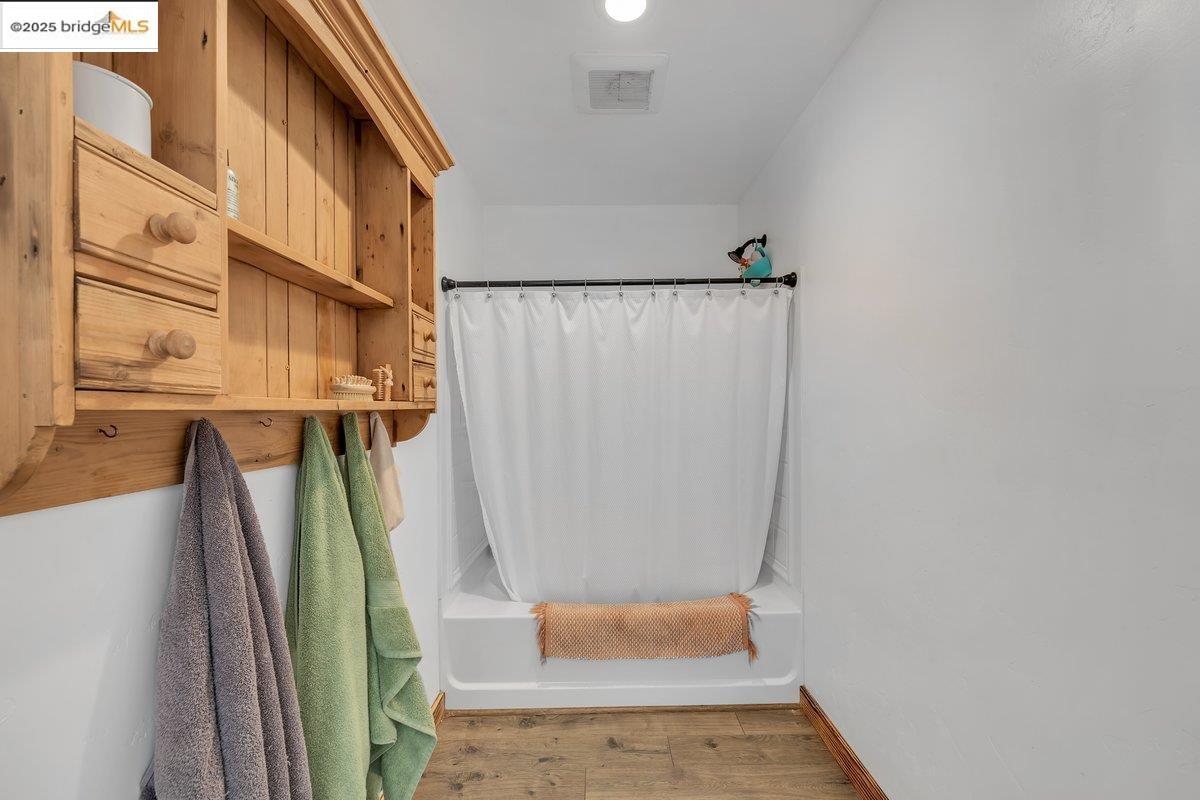Detail Gallery Image 26 of 43 For 18229 Yosemite Rd, Tuolumne,  CA 95379 - 1 Beds | 2 Baths