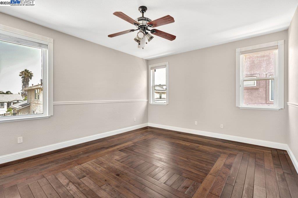 Detail Gallery Image 24 of 56 For 2315 Sabrina Way, Tracy,  CA 95377 - 5 Beds | 3 Baths