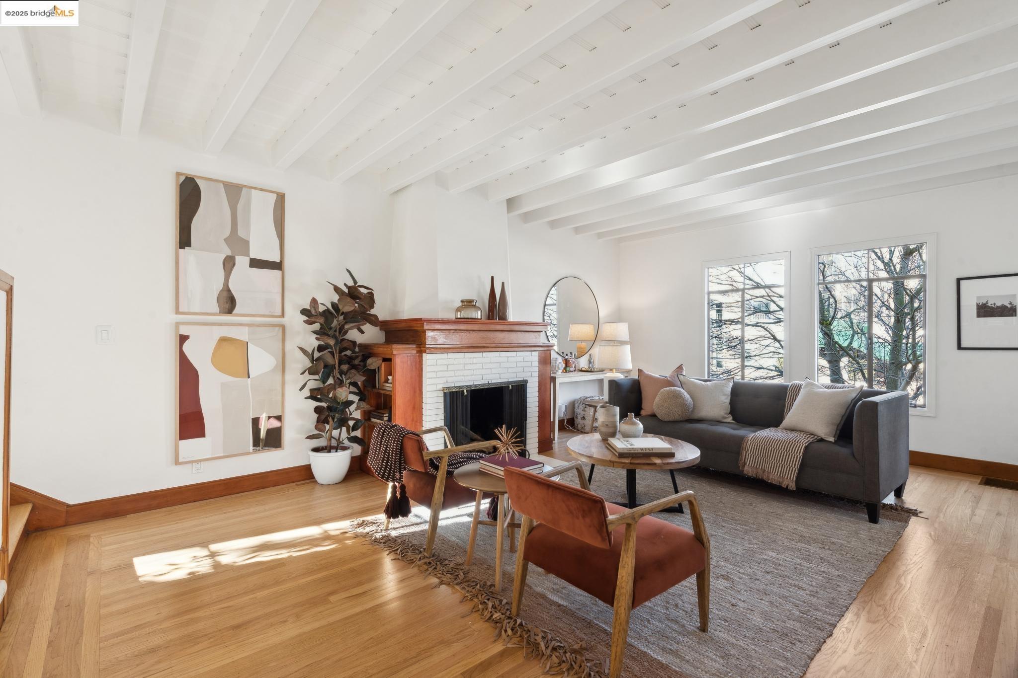 Photo #4: 41083349 Listing 