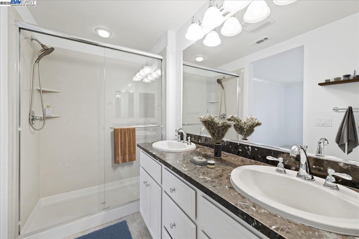 Photo #6: 41083353 Listing 
