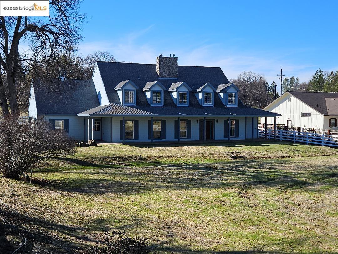 Detail Gallery Image 1 of 1 For 13301 Clements Rd., Groveland,  CA 95321 - 3 Beds | 2/1 Baths