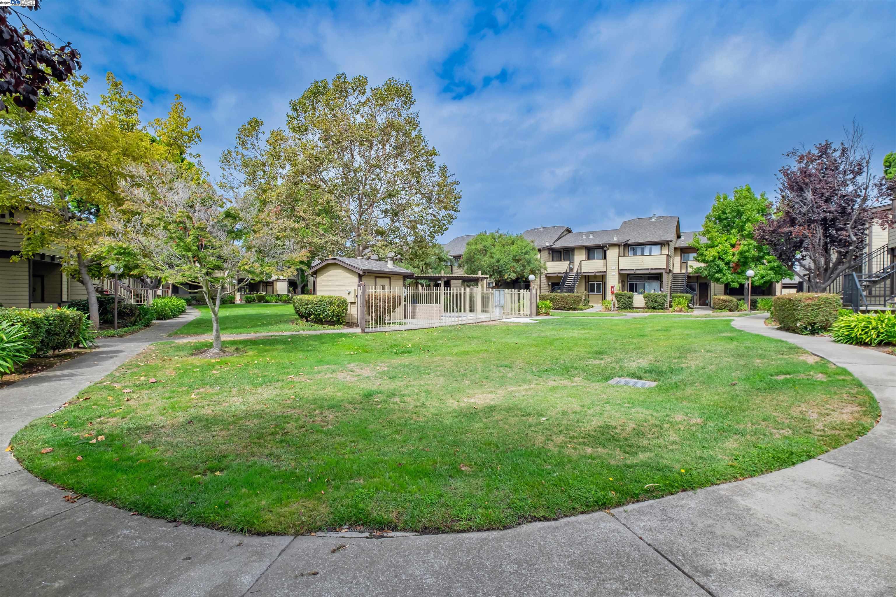 Detail Gallery Image 25 of 27 For 641 Majestic Way #36,  San Leandro,  CA 94578 - 2 Beds | 2 Baths