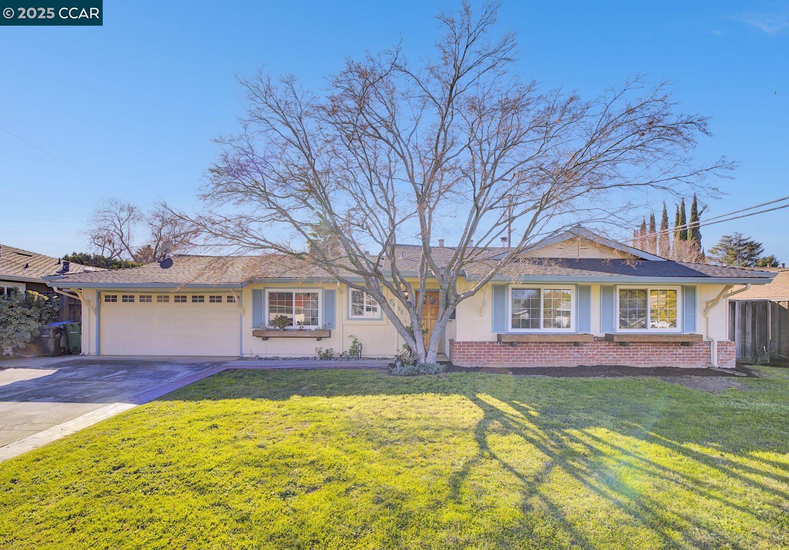 Detail Gallery Image 1 of 1 For 5491 Vassar Dr, San Jose,  CA 95118 - 3 Beds | 2 Baths