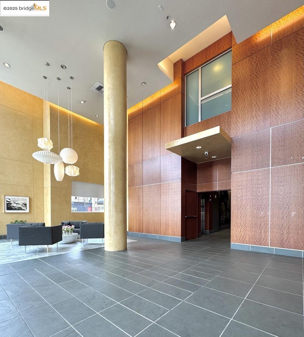 222 Broadway APT 1412, Oakland, California 94607, 1 Bedroom Bedrooms, 2 Rooms Rooms,1 BathroomBathrooms,Residential,For Sale,222 Broadway APT 1412,41083419