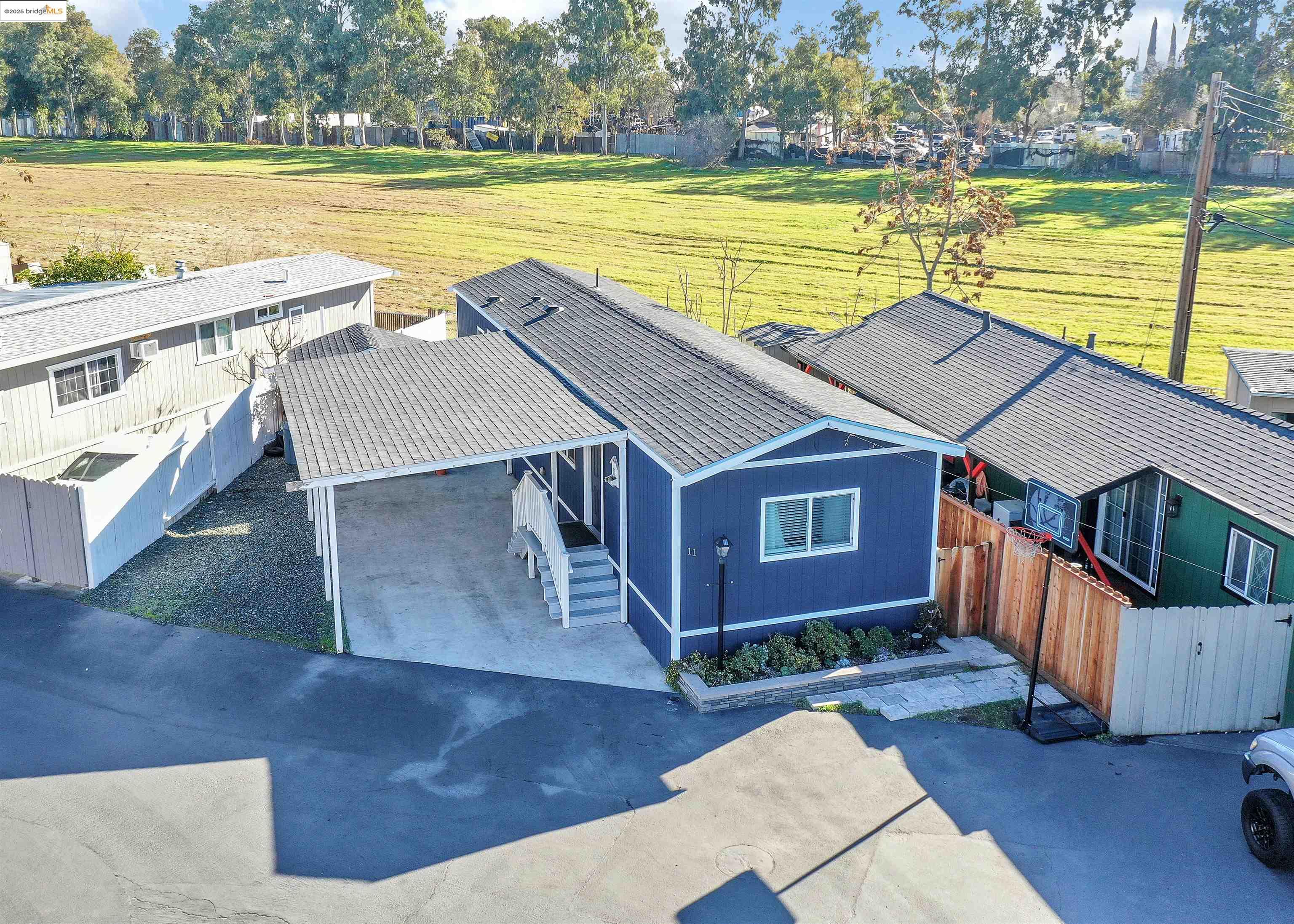 Detail Gallery Image 1 of 1 For 75 E Bolton #11,  Oakley,  CA 94561 - 2 Beds | 1 Baths