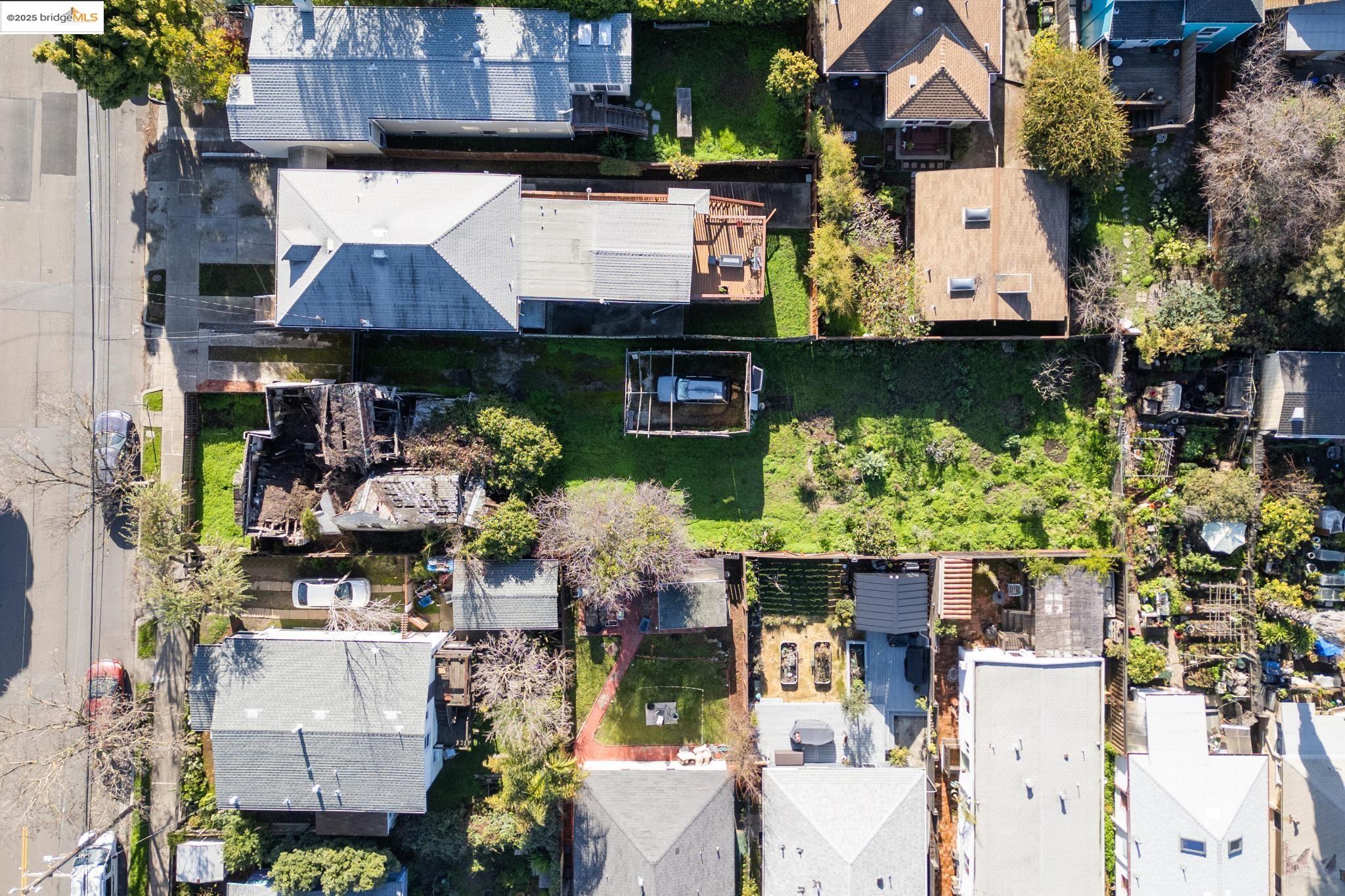 Detail Gallery Image 23 of 25 For 3032 Mabel St, Berkeley,  CA 94702 - 2 Beds | 1 Baths
