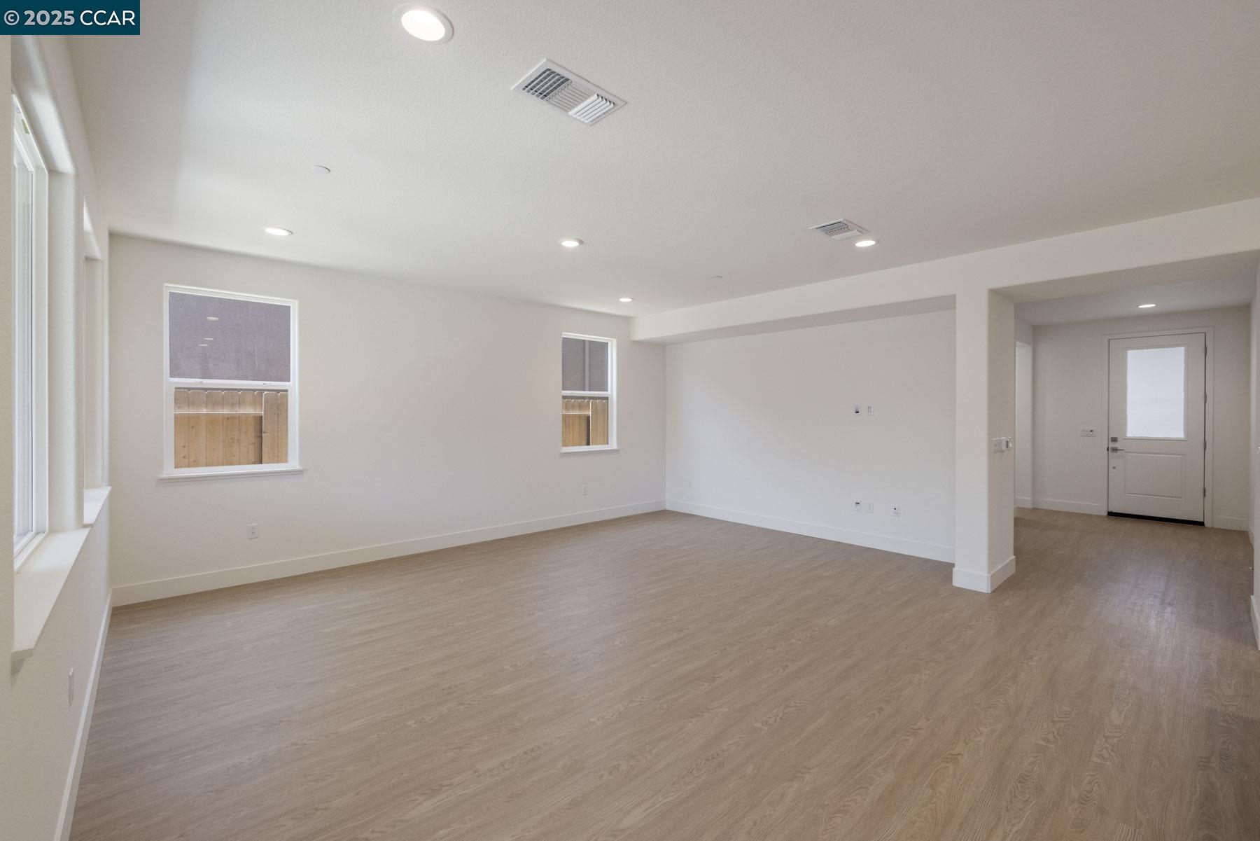 Detail Gallery Image 16 of 32 For 126 Bodega Drive, Lodi,  CA 95240-0000 - 4 Beds | 2/1 Baths