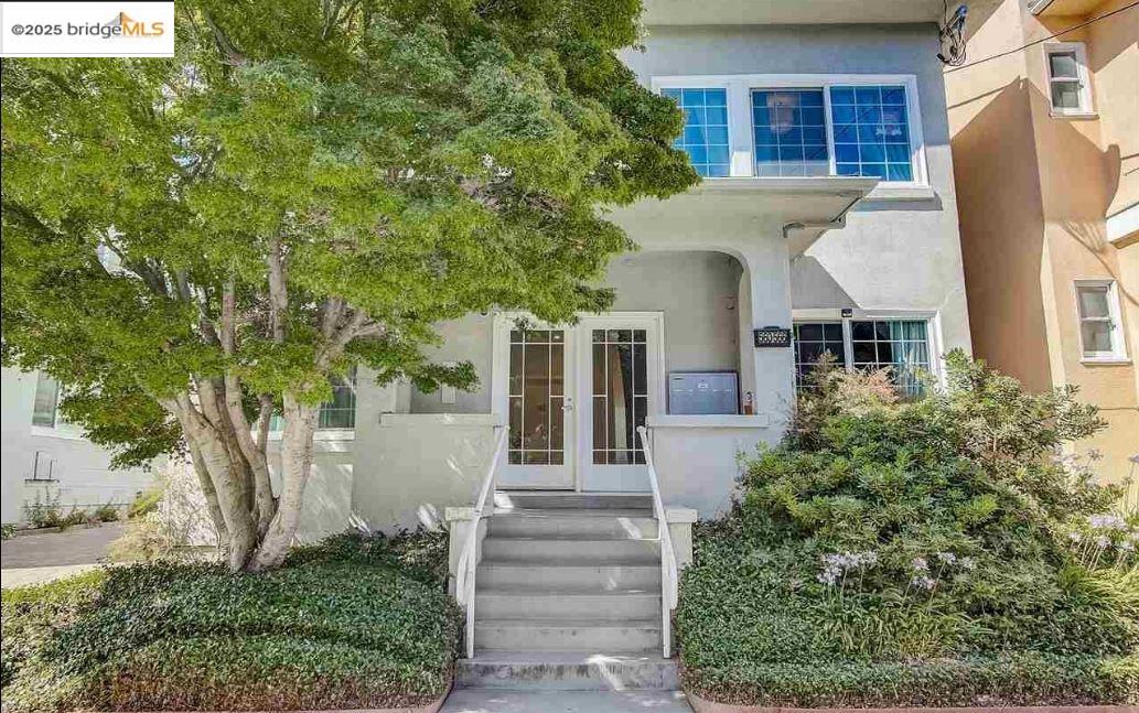 MLS: 41083496 Condo For Sale