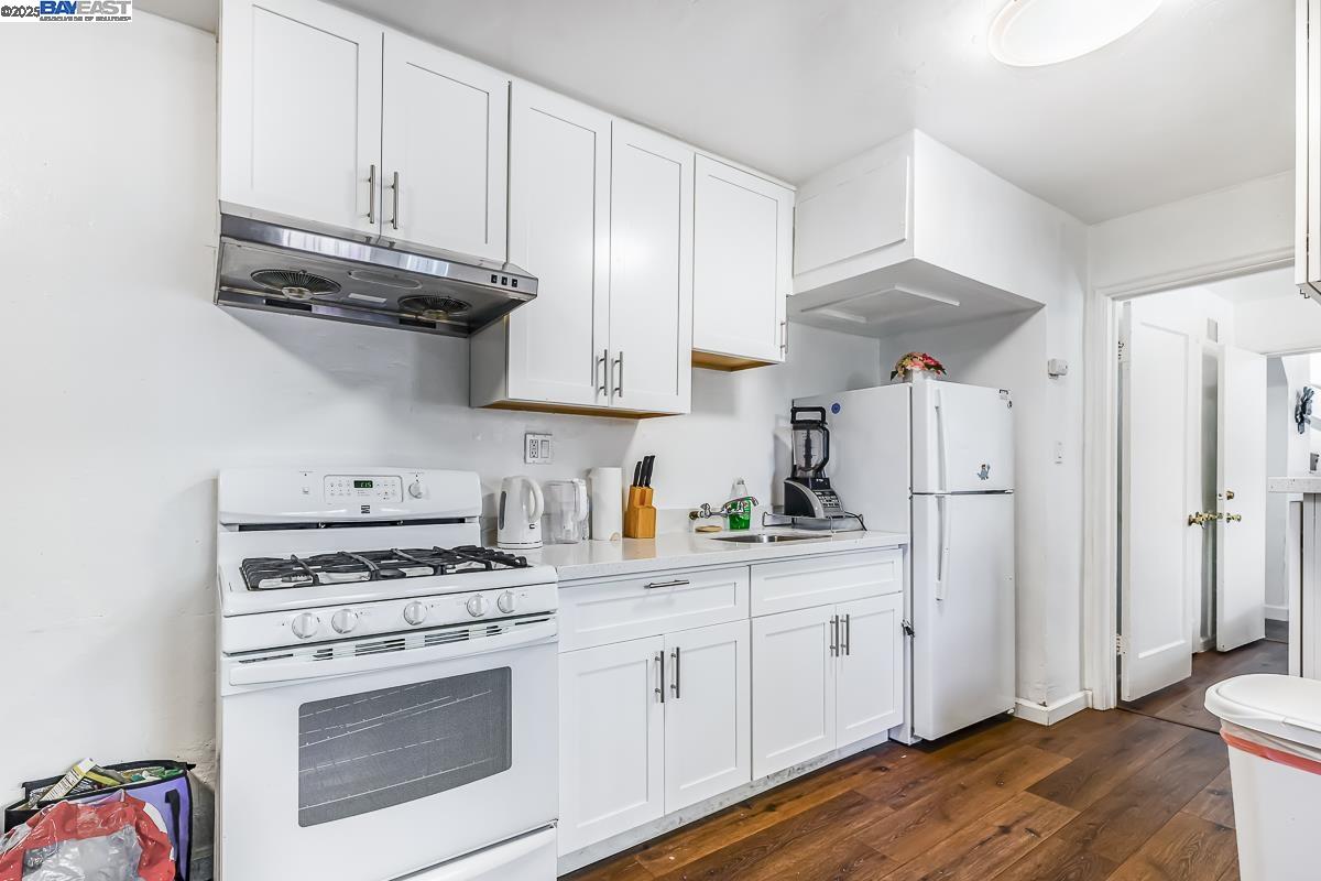 Detail Gallery Image 36 of 48 For 6237 Hayes St, Oakland,  CA 94621 - 4 Beds | 2 Baths