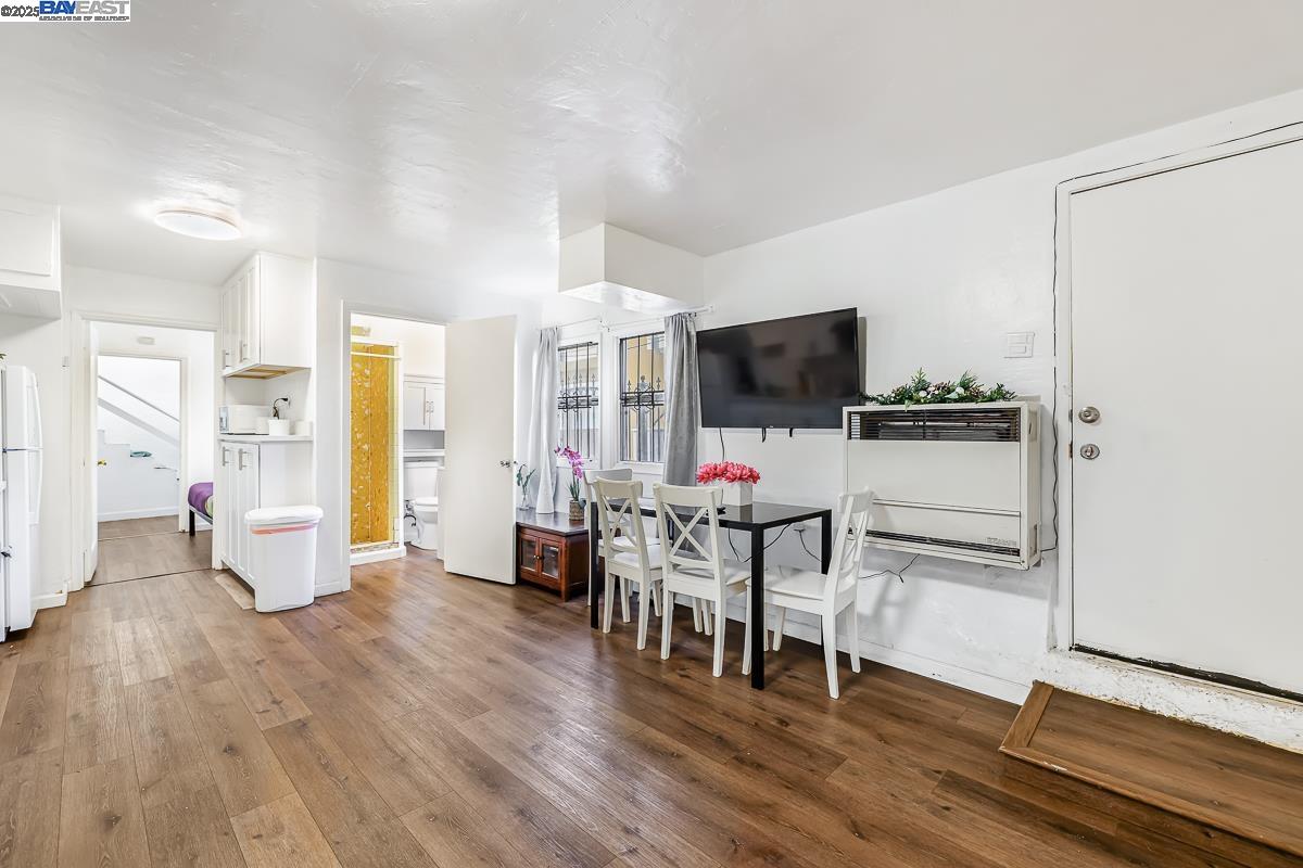Detail Gallery Image 40 of 48 For 6237 Hayes St, Oakland,  CA 94621 - 4 Beds | 2 Baths