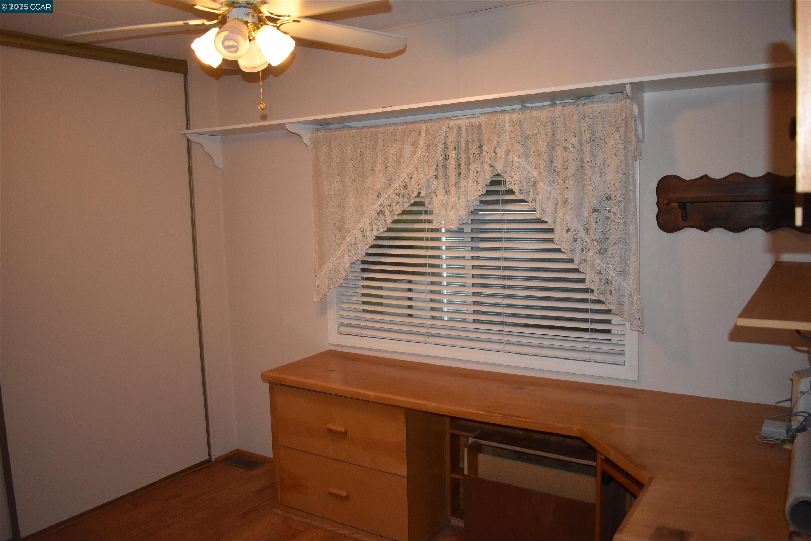 Detail Gallery Image 18 of 43 For 376 Avenida Flores #77,  Pacheco,  CA 94553-0000 - 2 Beds | 2 Baths