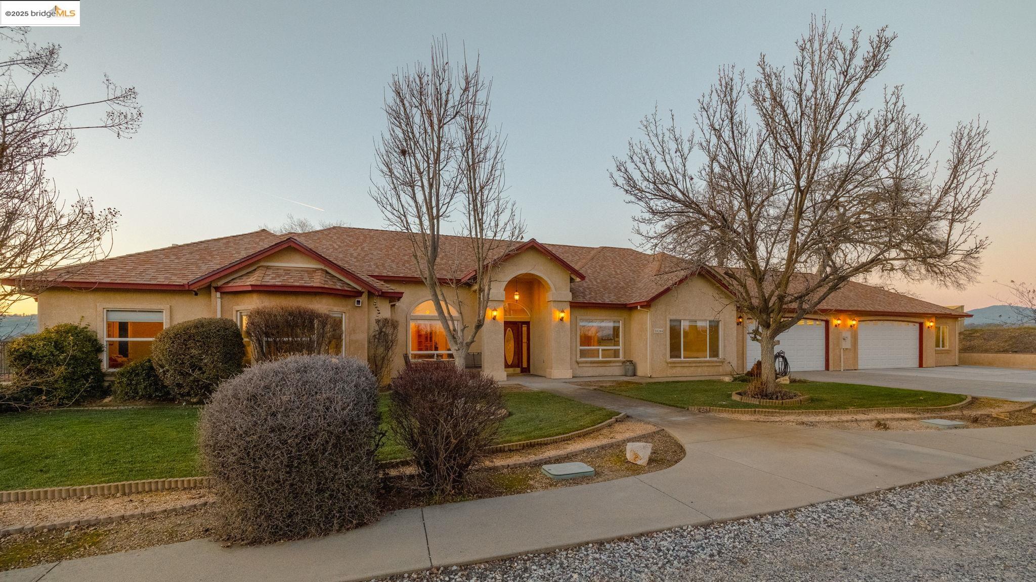 Detail Gallery Image 1 of 1 For 10266 Karlee Ln, Jamestown,  CA 95327 - 4 Beds | 3 Baths