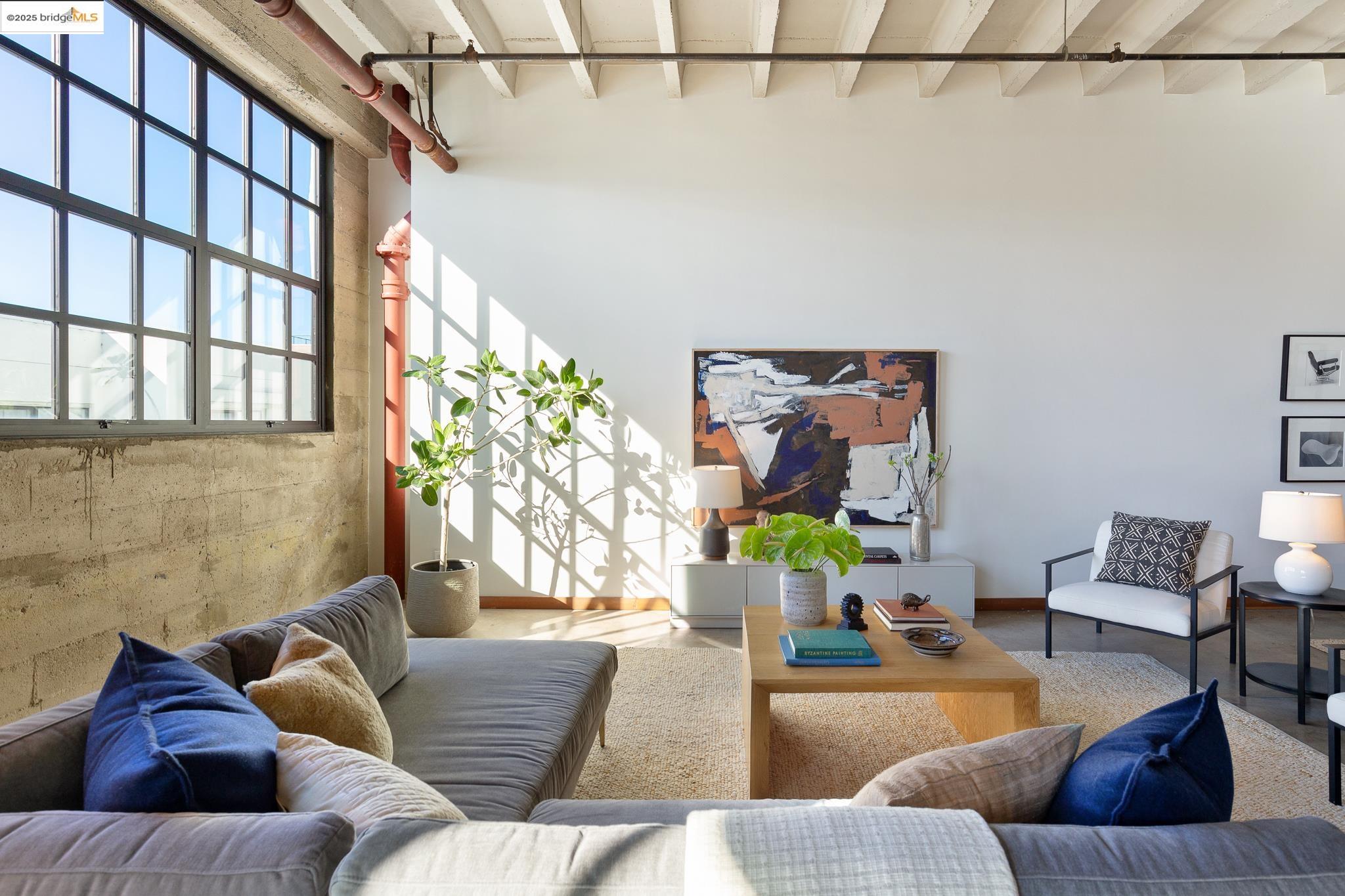 Photo #4: 41083620 Listing 
