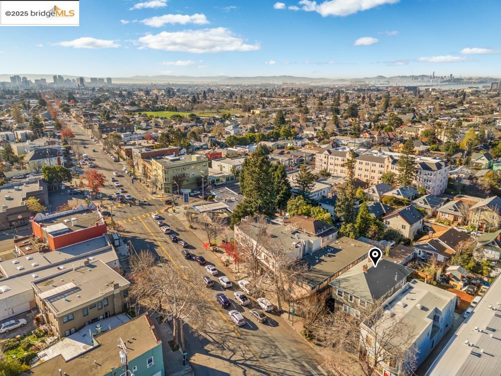 Detail Gallery Image 9 of 30 For 6437 Telegraph Ave, Oakland,  CA 94609 - – Beds | – Baths