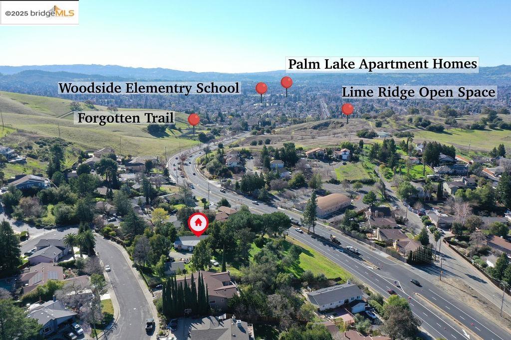 Detail Gallery Image 4 of 22 For 4058 Treat Boulevard, Concord,  CA 94518-1842 - 4 Beds | 1 Baths