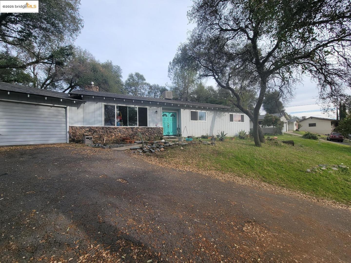 Detail Gallery Image 1 of 1 For 20575 Gopher Dr, Sonora,  CA 95370 - 3 Beds | 2 Baths