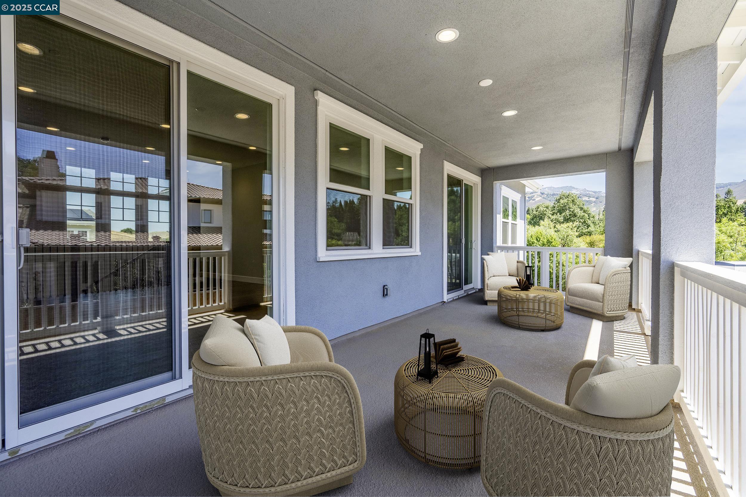 Detail Gallery Image 10 of 12 For 74 Estonian Court, Danville,  CA 94506 - 5 Beds | 5/1 Baths