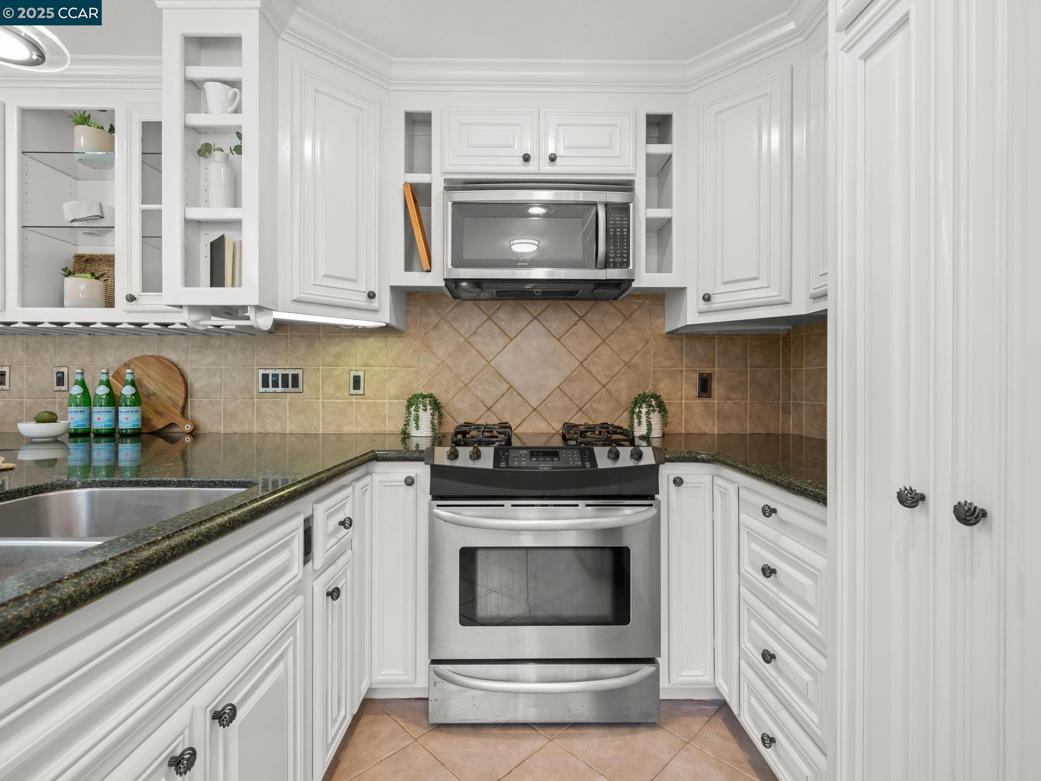 More Details about MLS # 41083641 : 200 EL DORADO AVE # 17