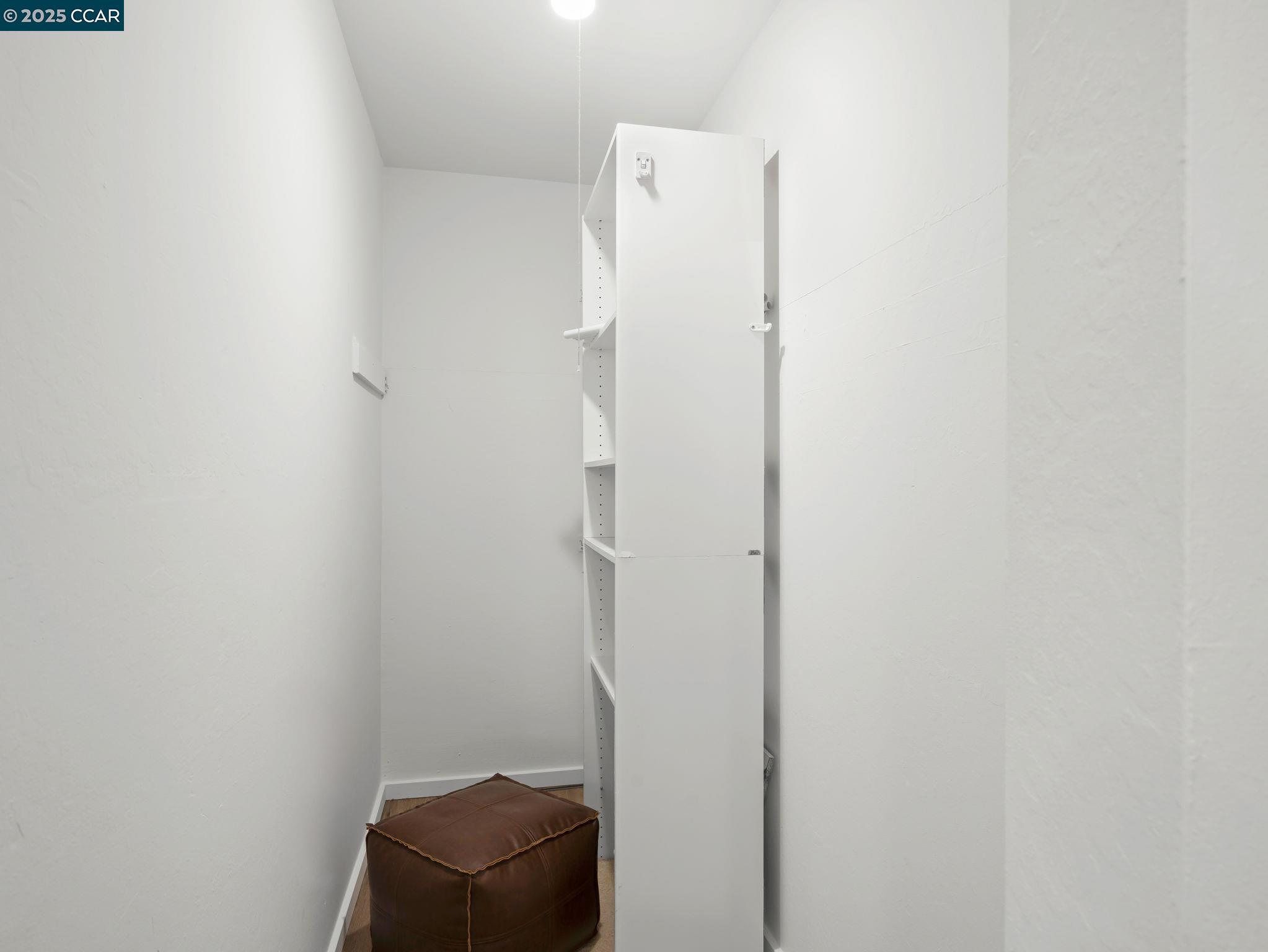 Photo #8: 41083641 Listing: Photo #8