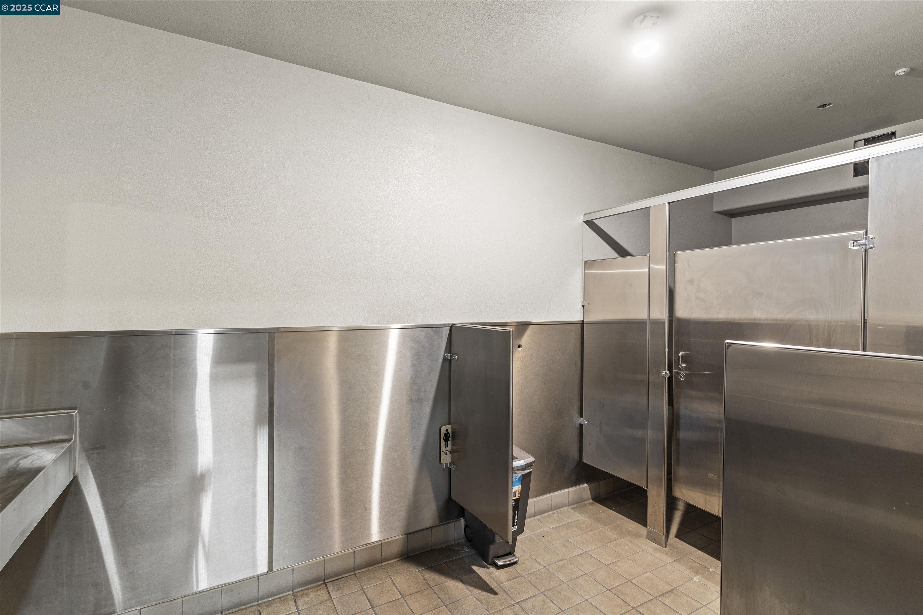 Detail Gallery Image 18 of 24 For 253 E Harris Ave, –,  CA 94080 - – Beds | – Baths