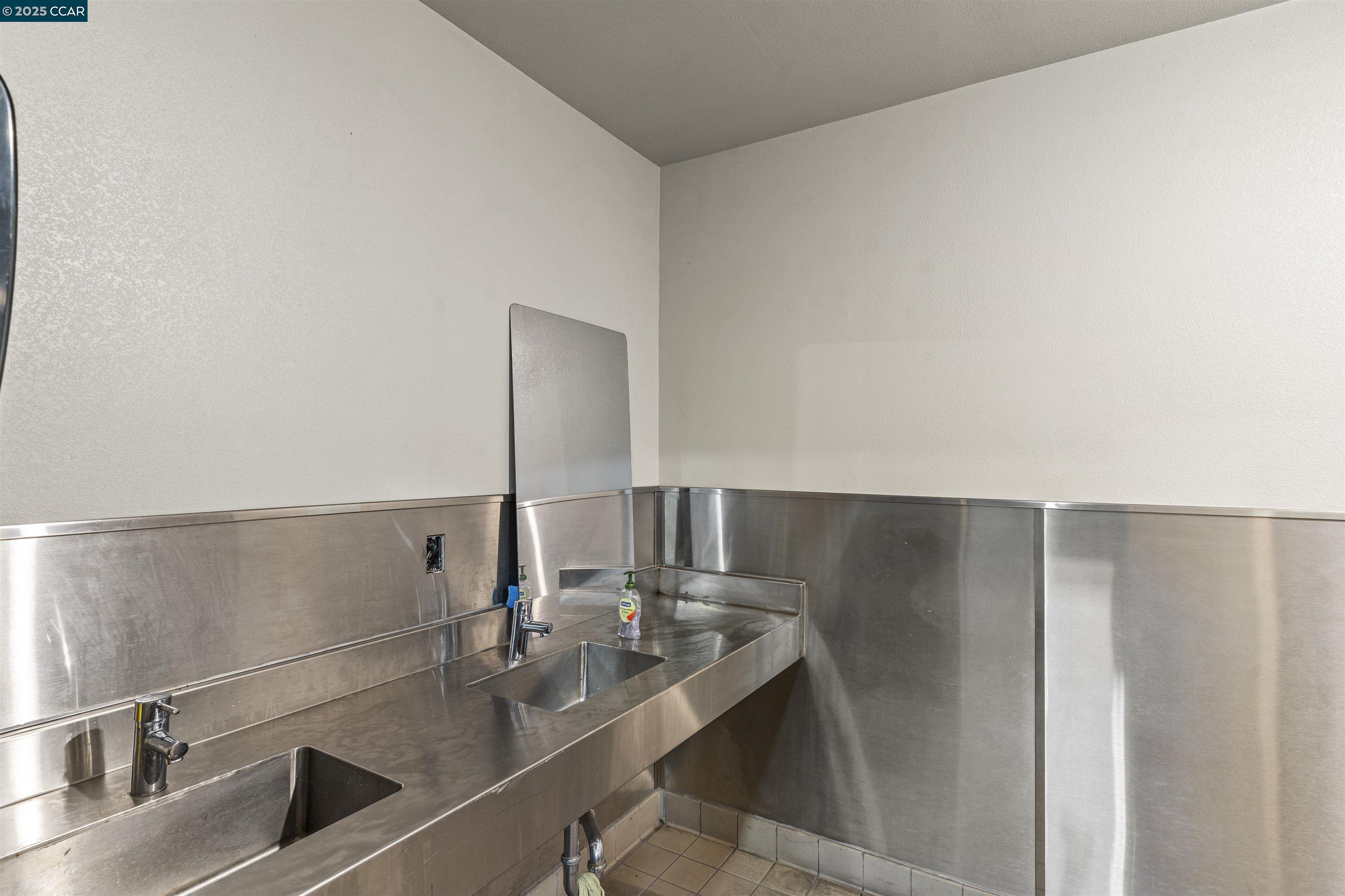 Detail Gallery Image 19 of 24 For 253 E Harris Ave, –,  CA 94080 - – Beds | – Baths