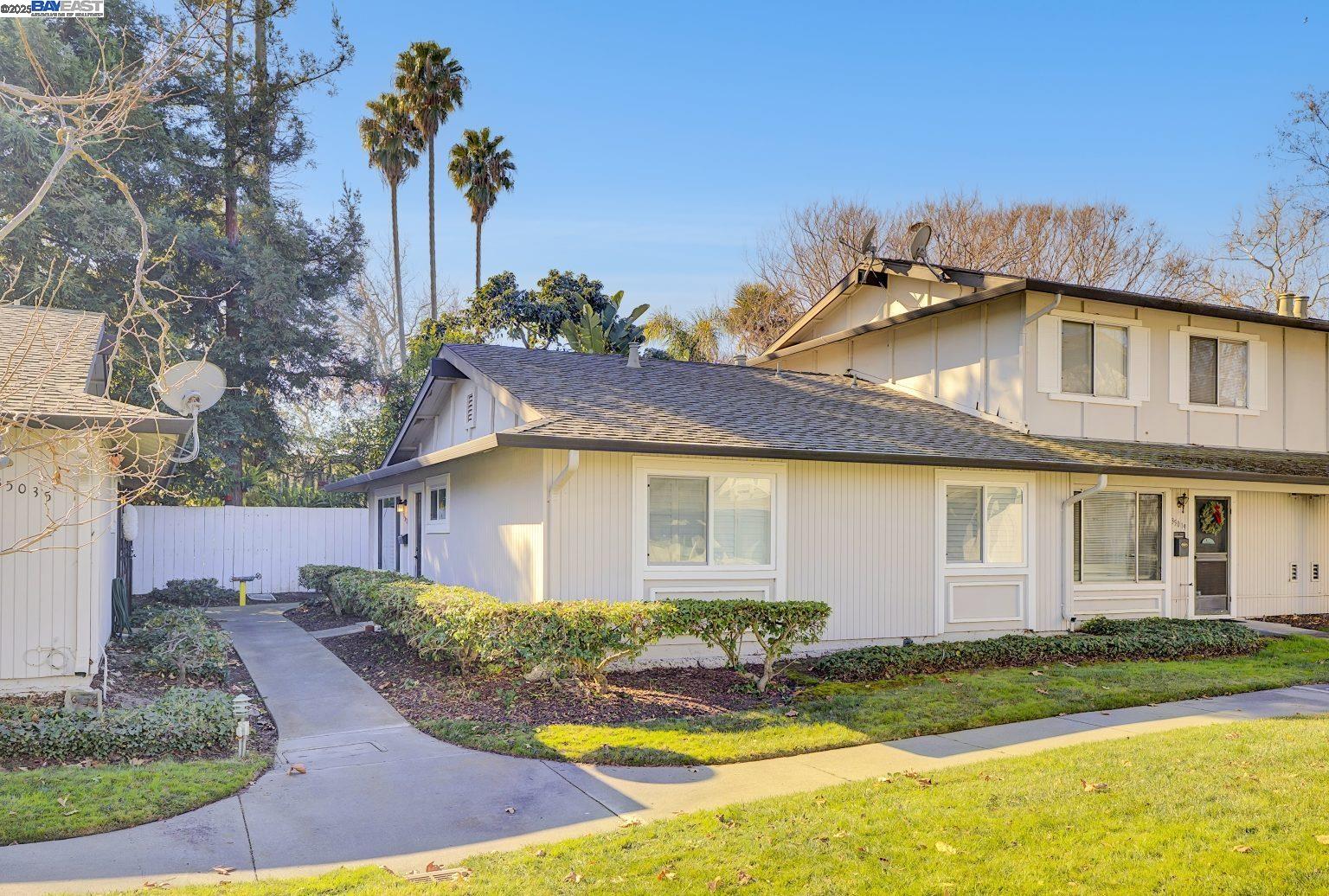 Detail Gallery Image 1 of 1 For 35021 Lido Blvd, Newark,  CA 94560 - 2 Beds | 1/1 Baths