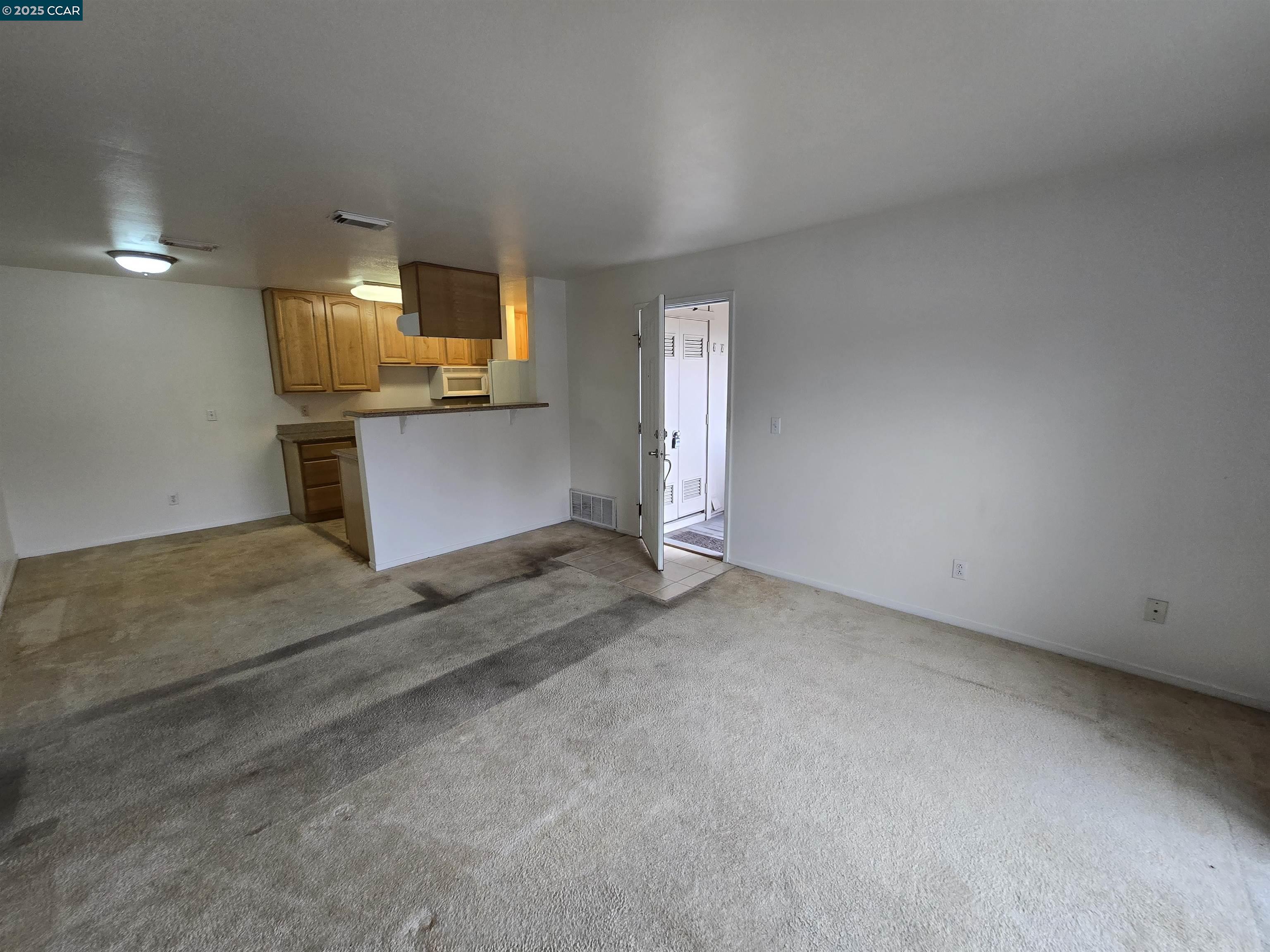 Photo #10: 41083656 Listing: Photo #10