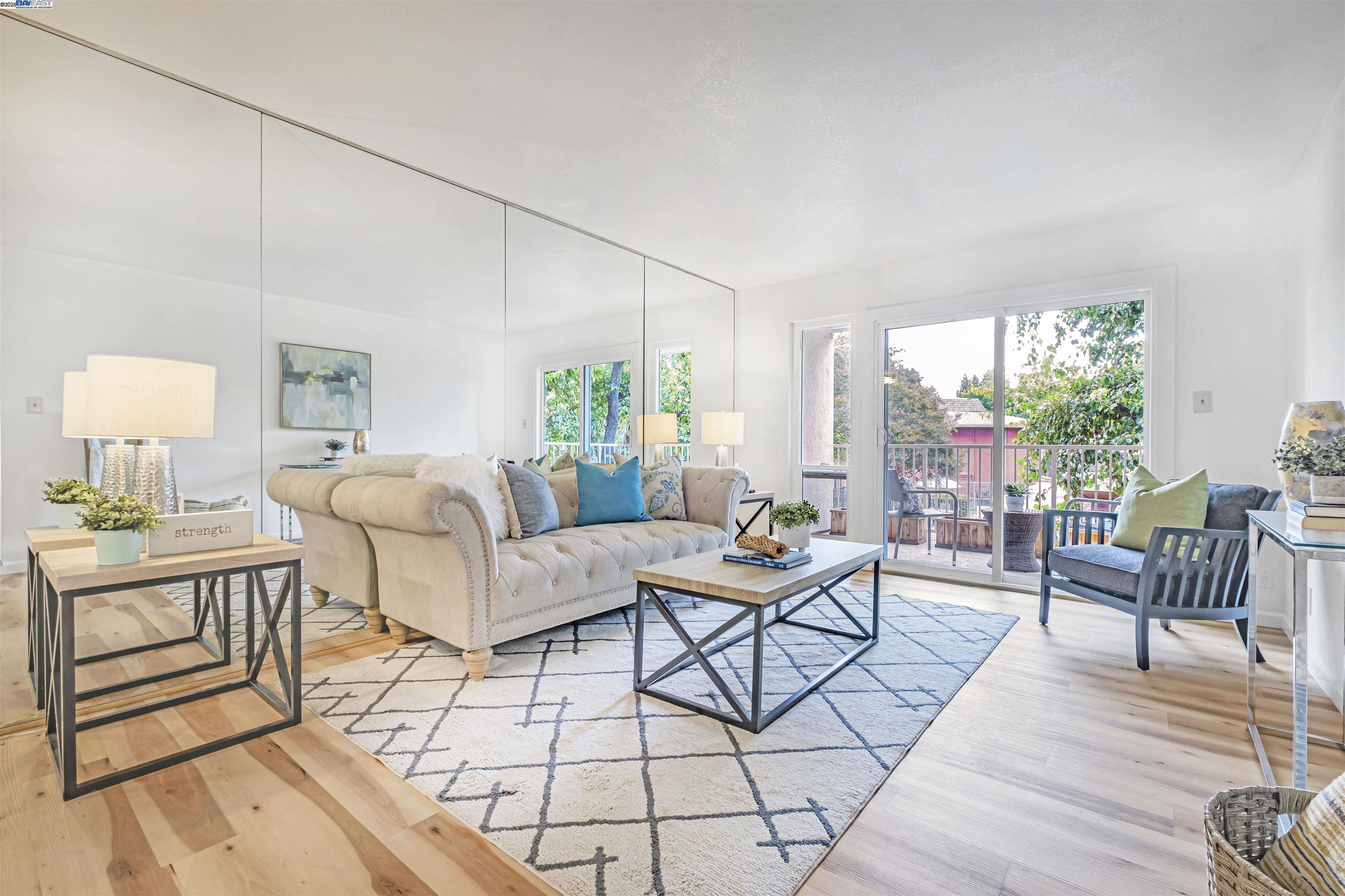 Photo #2: 41083664 Listing 