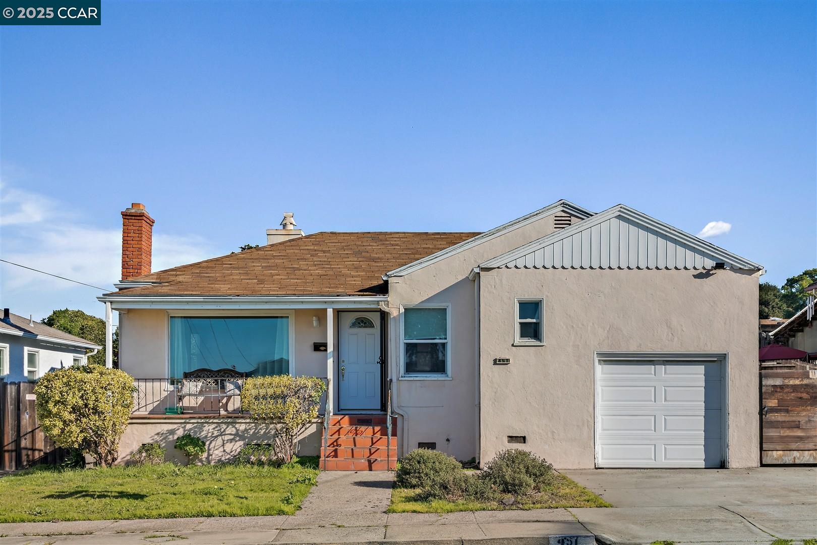 Detail Gallery Image 1 of 1 For 451 Vallejo Ave, Rodeo,  CA 94572 - 2 Beds | 1 Baths