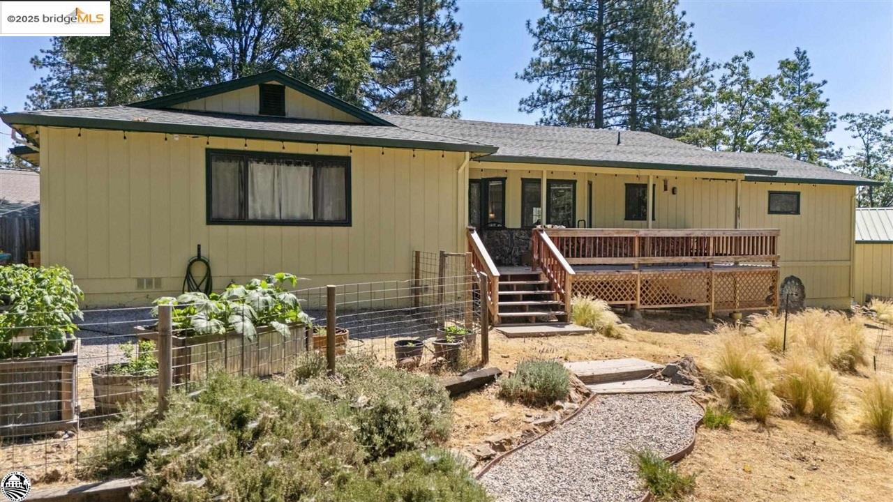 Detail Gallery Image 1 of 1 For 23930 Hitching Post, Sonora,  CA 95370 - 3 Beds | 2 Baths