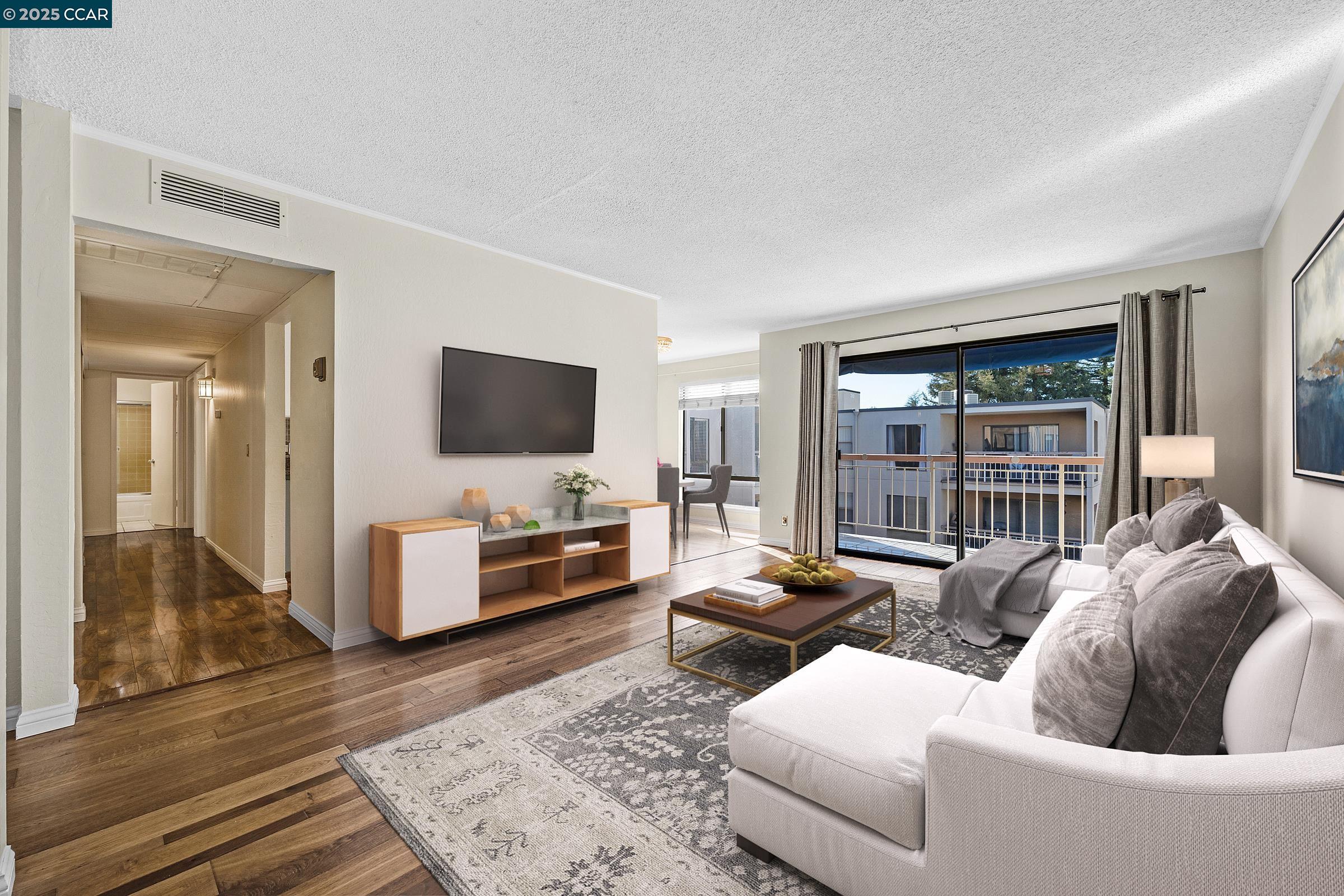 Photo #3: 41083704 Listing 