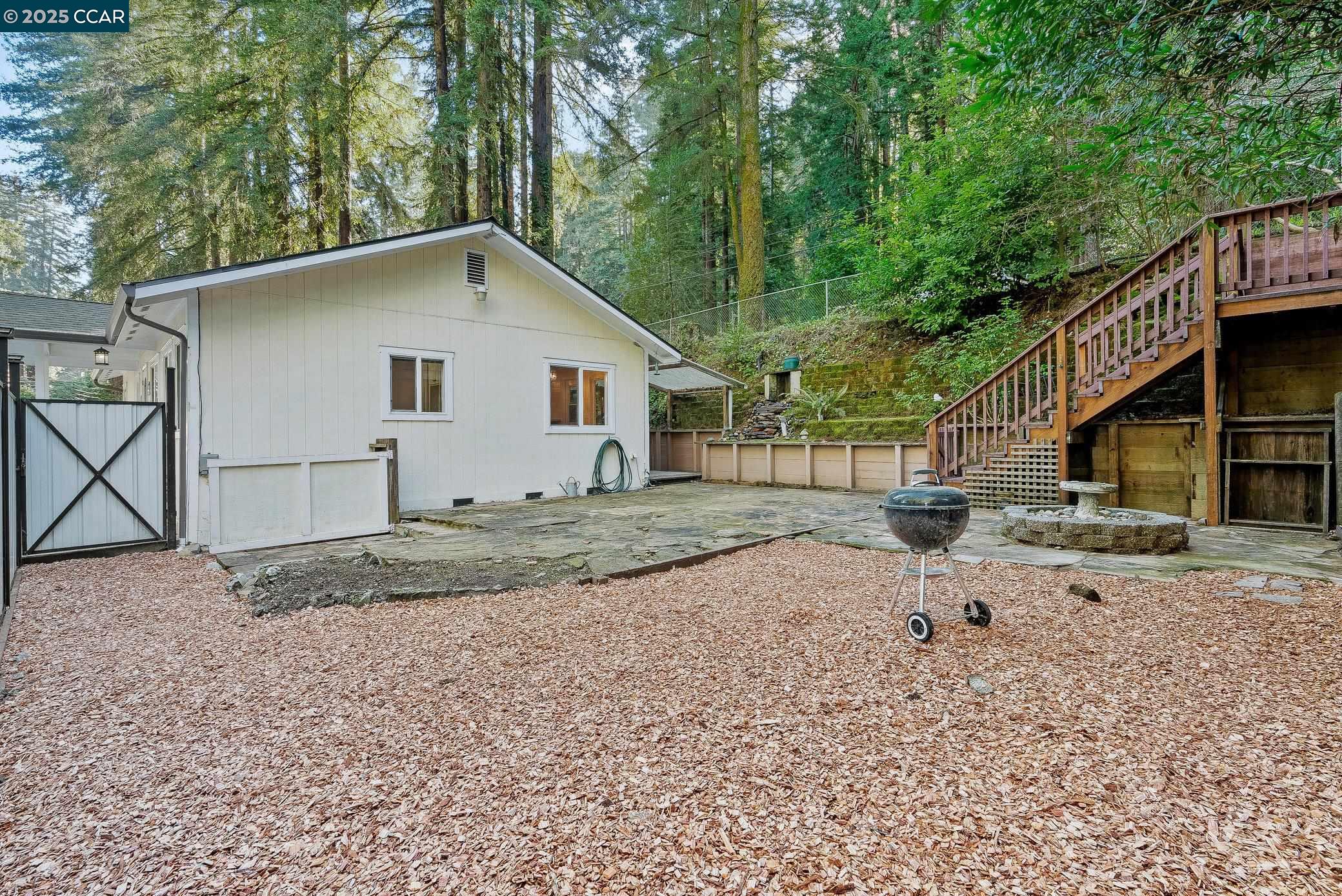 Detail Gallery Image 20 of 26 For 140 Lakeview Dr, Felton,  CA 95018 - 2 Beds | 1/1 Baths