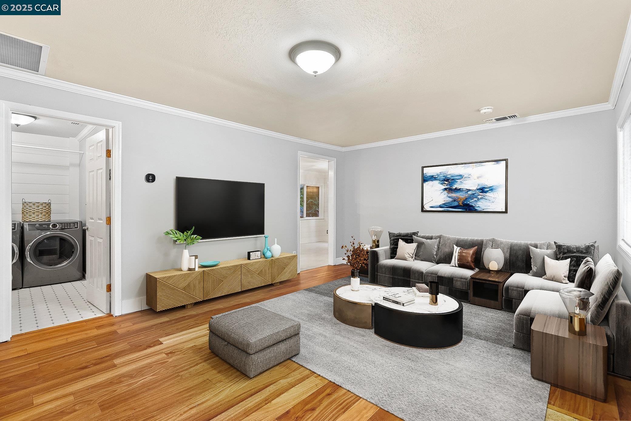 Detail Gallery Image 3 of 26 For 140 Lakeview Dr, Felton,  CA 95018 - 2 Beds | 1/1 Baths