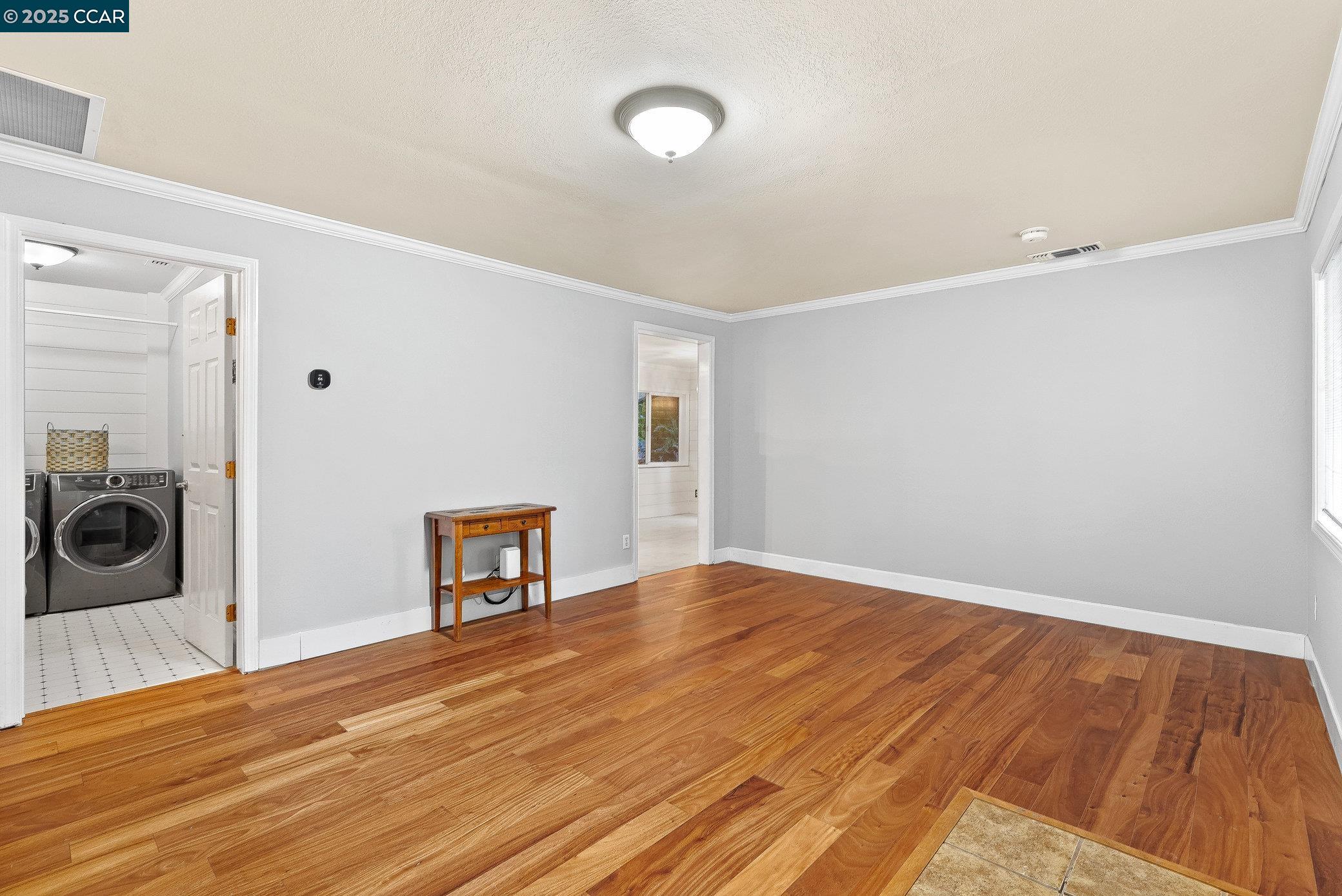 Detail Gallery Image 4 of 26 For 140 Lakeview Dr, Felton,  CA 95018 - 2 Beds | 1/1 Baths