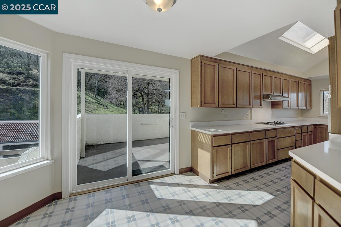 Photo #5: 41083718 Listing 