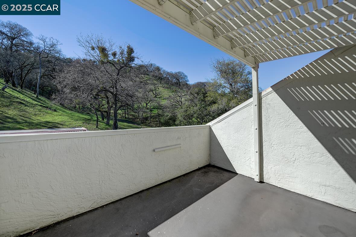 Photo #6: 41083718 Listing 