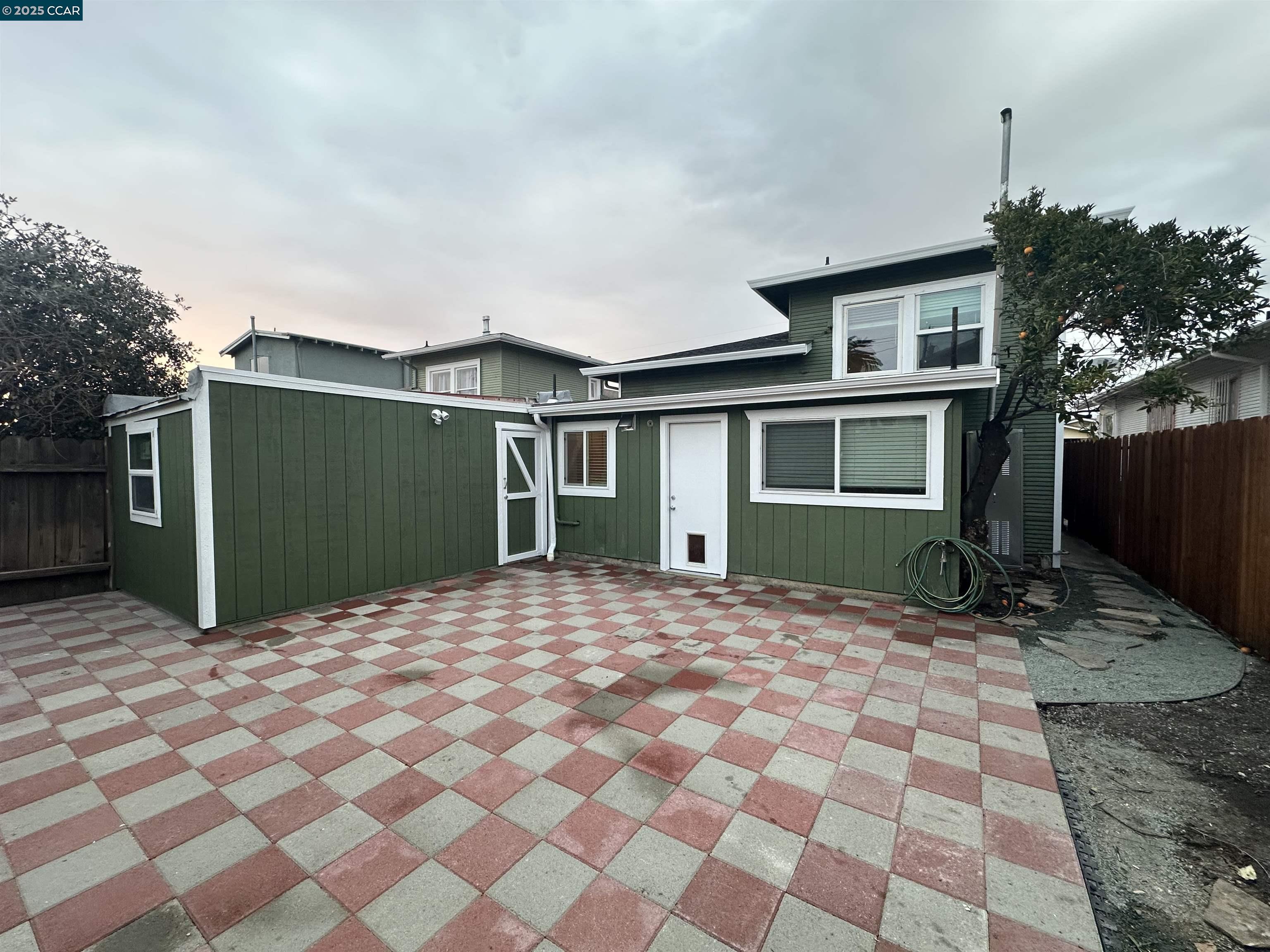 2314 66Th Ave, Oakland, California 94605, 4 Bedrooms Bedrooms, 7 Rooms Rooms,2 BathroomsBathrooms,Residential,For Sale,2314 66Th Ave,41083740