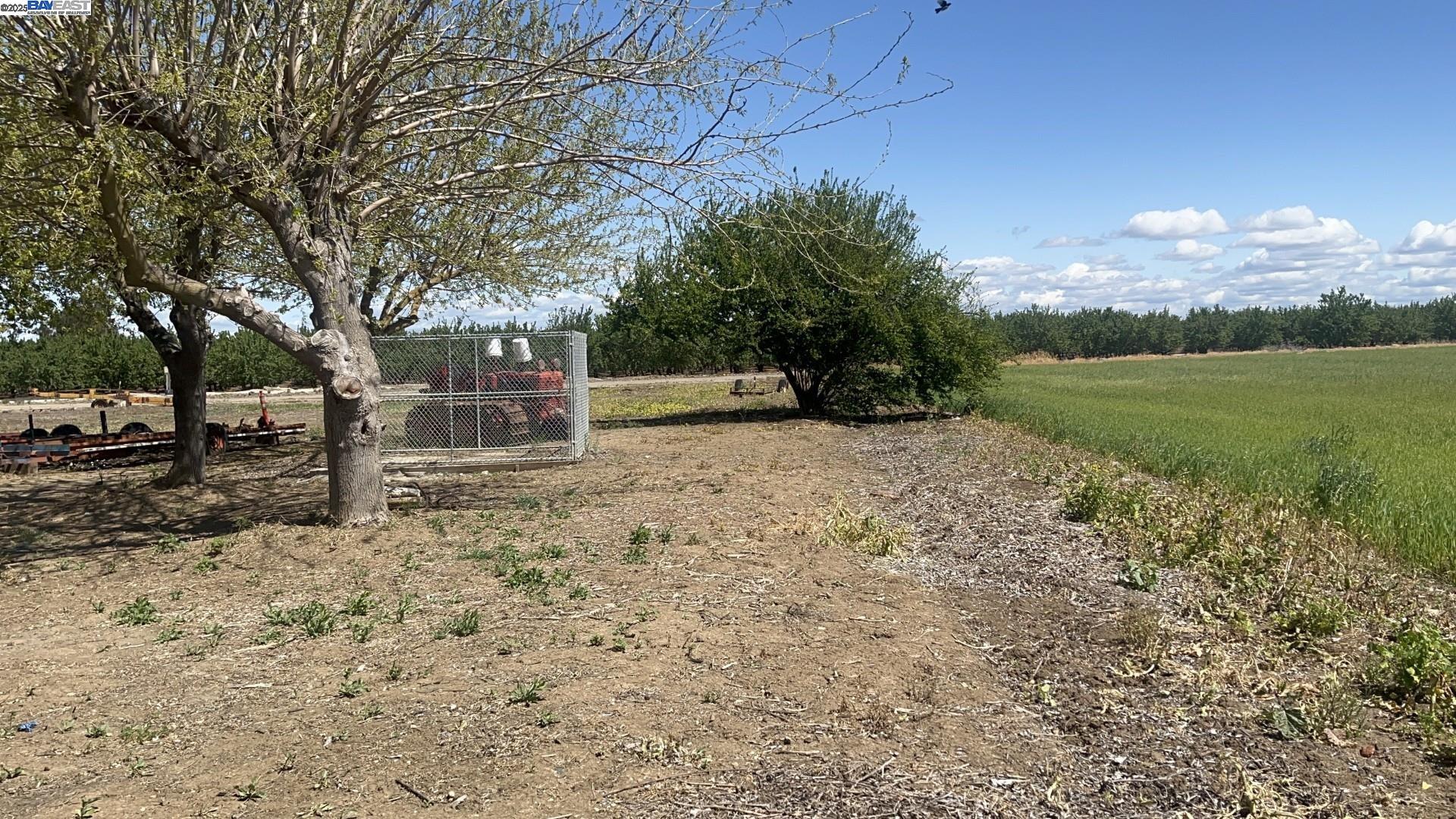 Detail Gallery Image 8 of 36 For 1290 Orange Ave, Patterson,  CA 95363 - 3 Beds | 2 Baths