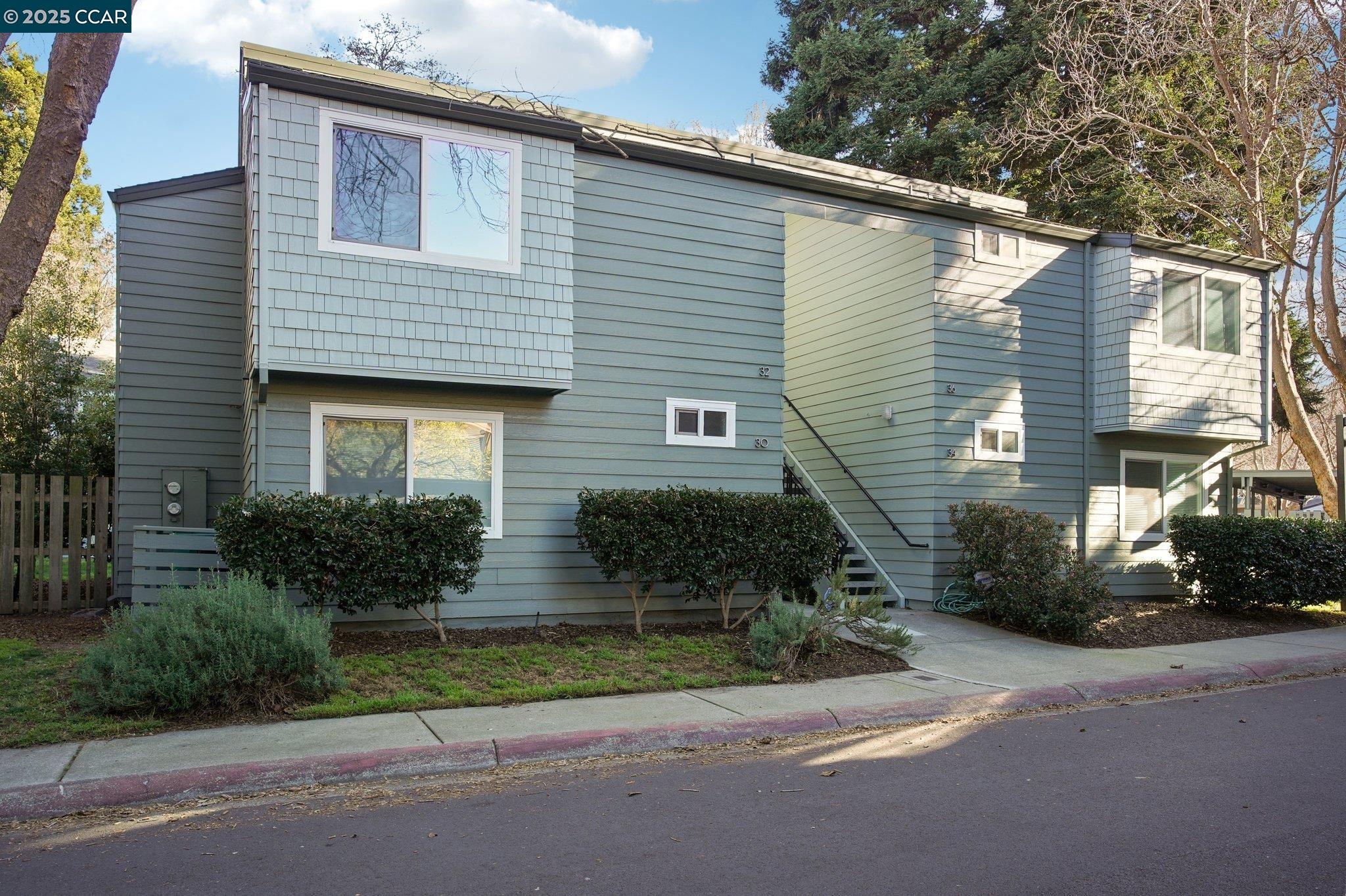 Photo #2: 41083778 Listing 