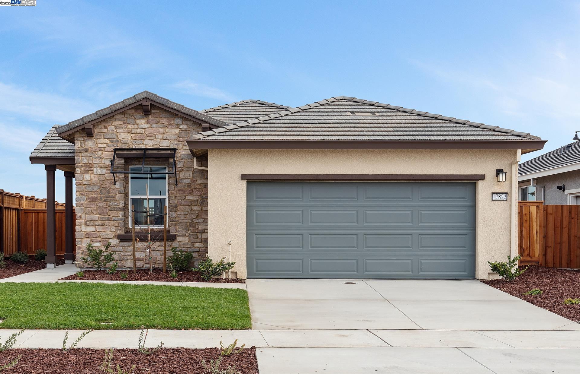 Detail Gallery Image 1 of 9 For 17822 Brightwood Avenue, Lathrop,  CA 95330 - 3 Beds | 2 Baths