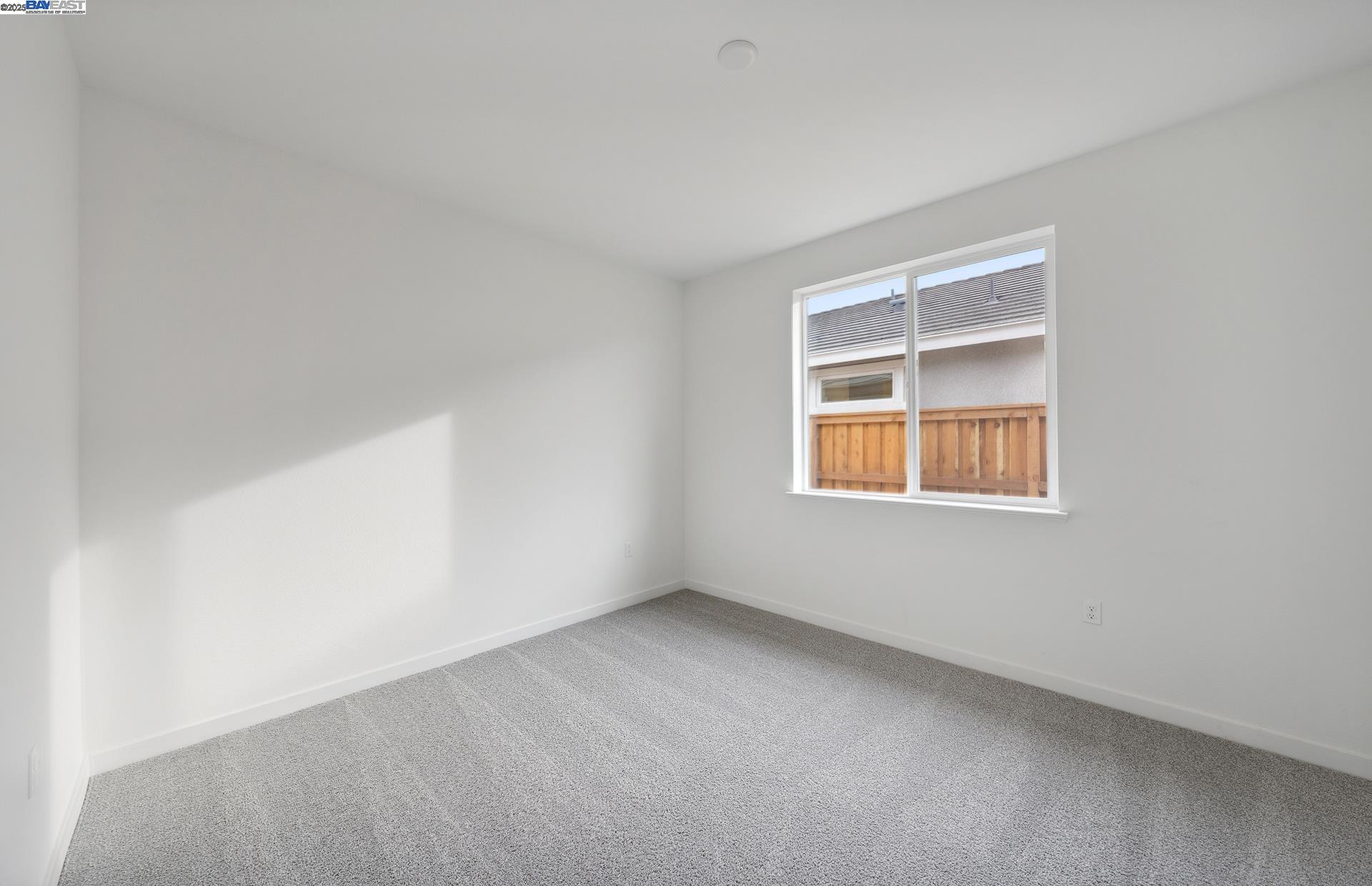 Detail Gallery Image 7 of 9 For 17822 Brightwood Avenue, Lathrop,  CA 95330 - 3 Beds | 2 Baths