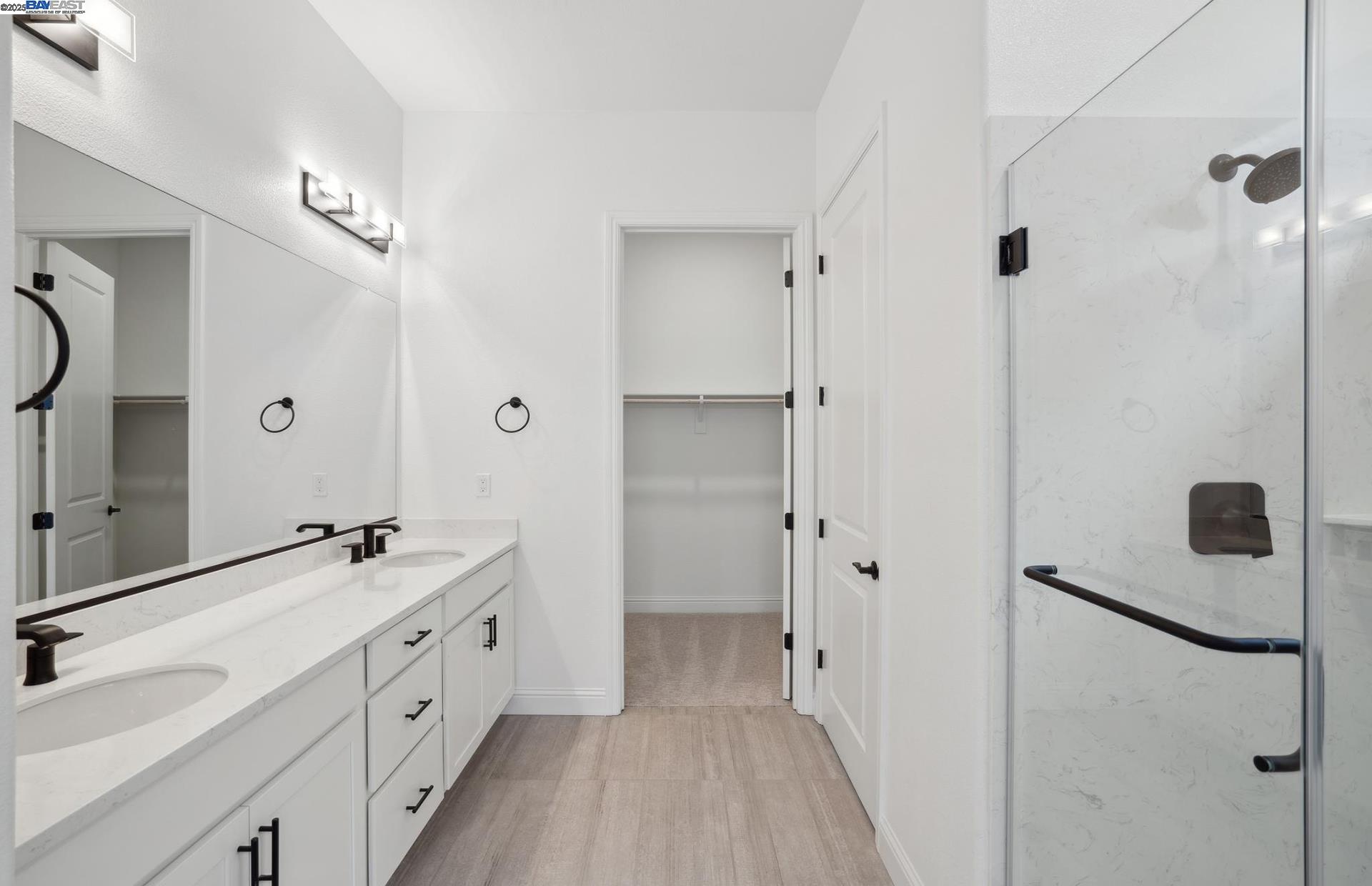 Detail Gallery Image 7 of 11 For 17642 Brightwood Avenue, Lathrop,  CA 95330 - 2 Beds | 2 Baths