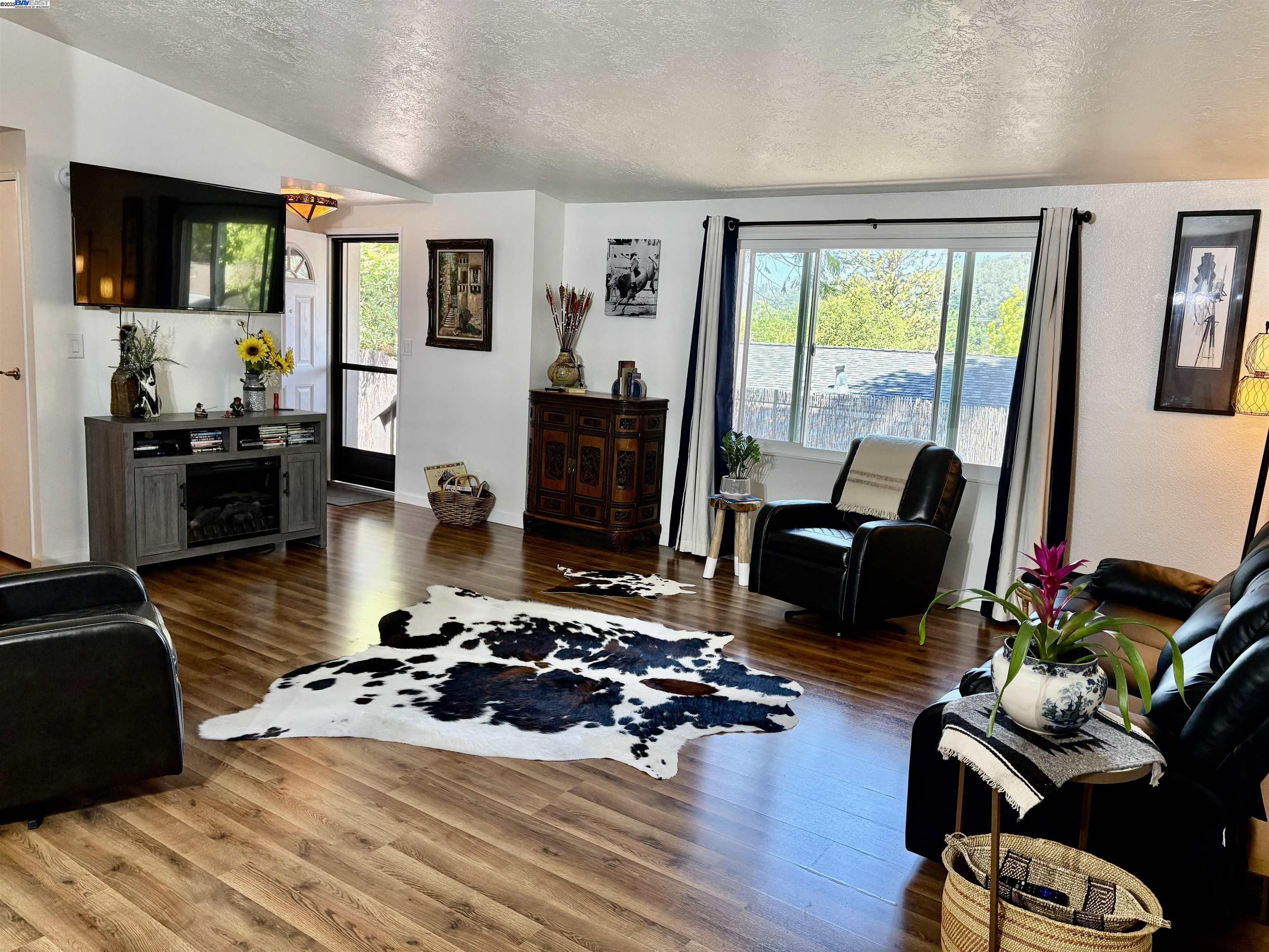 Detail Gallery Image 2 of 27 For 18717 Mill Villa Rd #152, Jamestown,  CA 95327-9351 - 3 Beds | 2 Baths