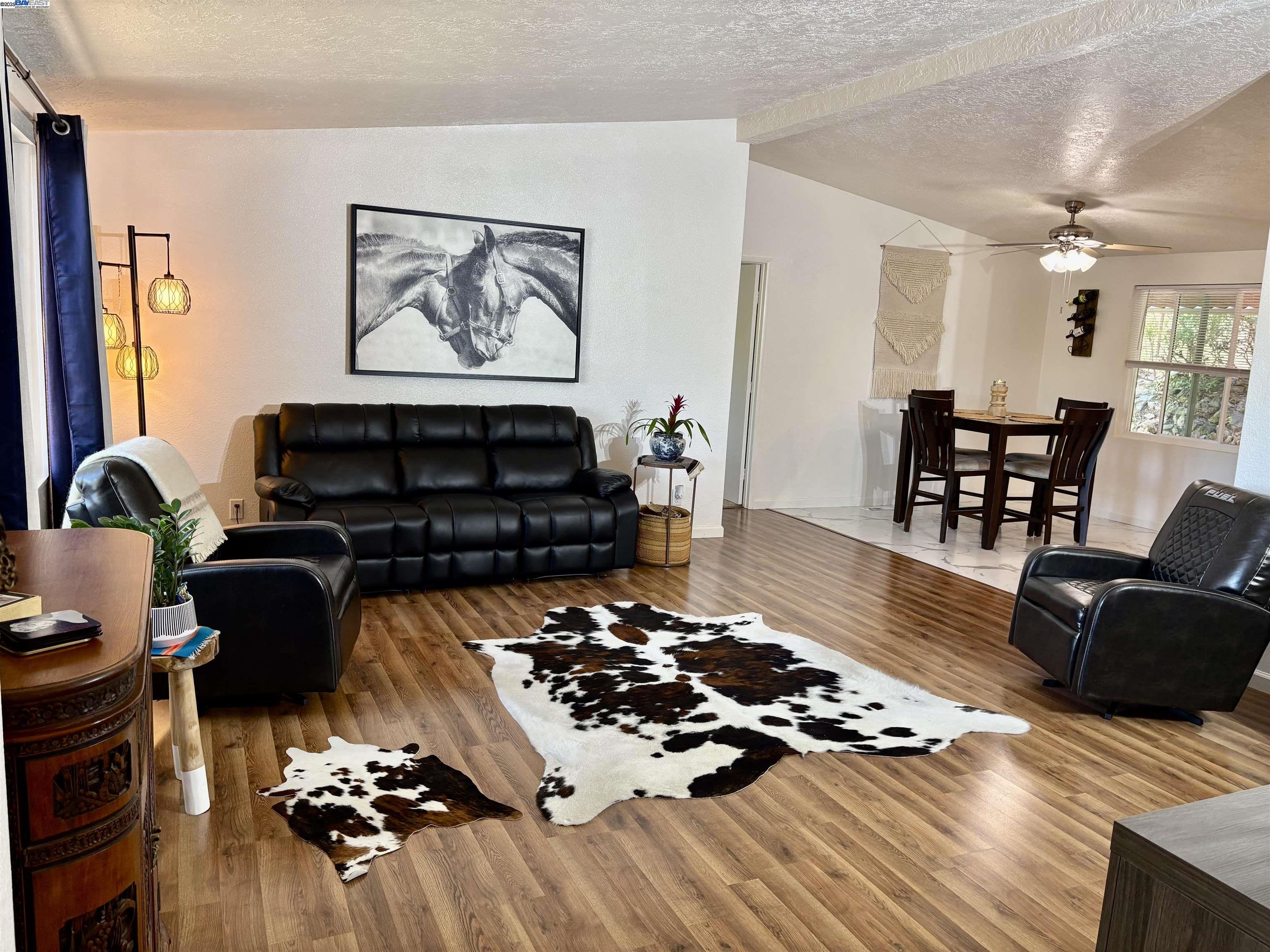 Detail Gallery Image 3 of 27 For 18717 Mill Villa Rd #152, Jamestown,  CA 95327-9351 - 3 Beds | 2 Baths