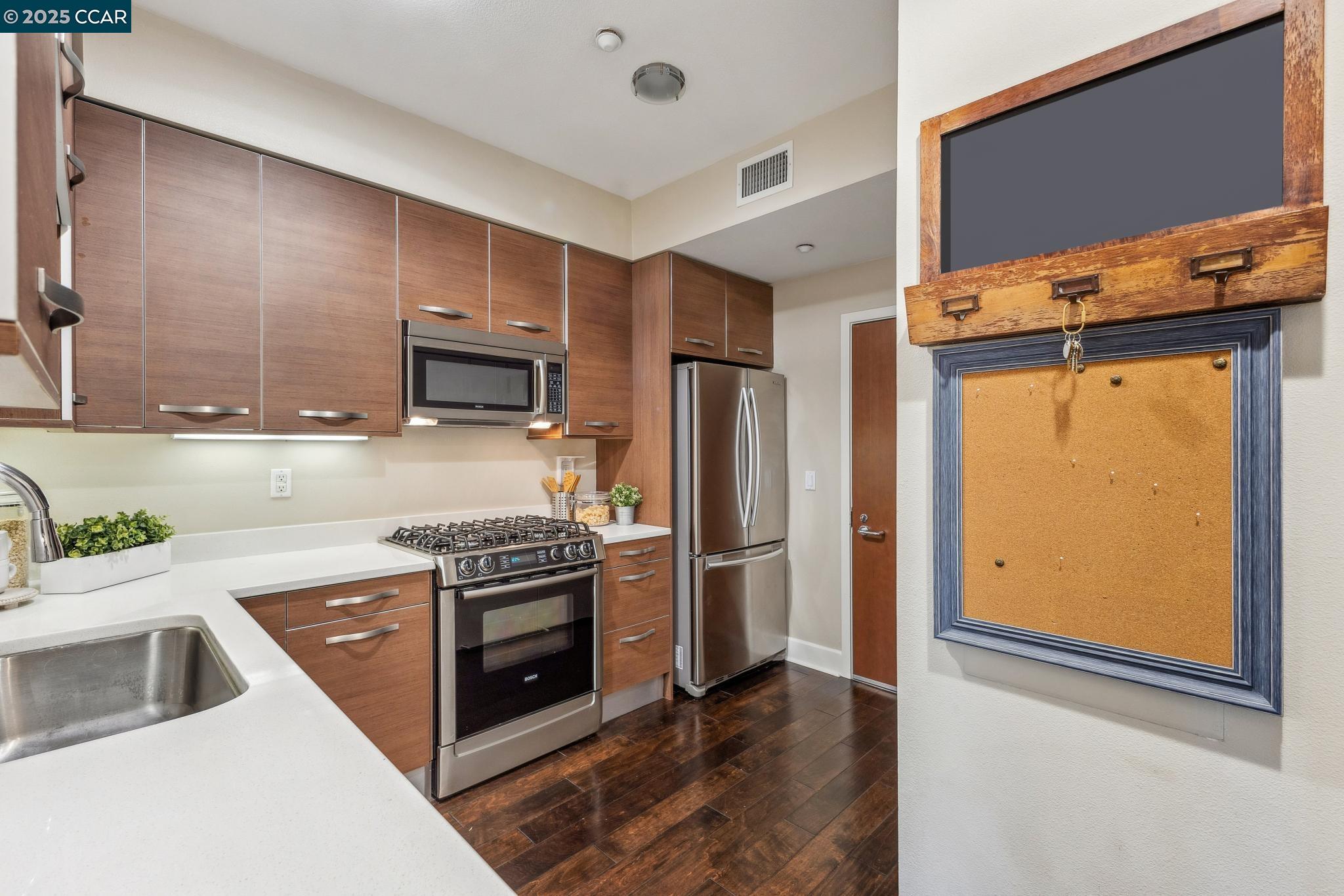 Photo #5: 41083840 Listing 