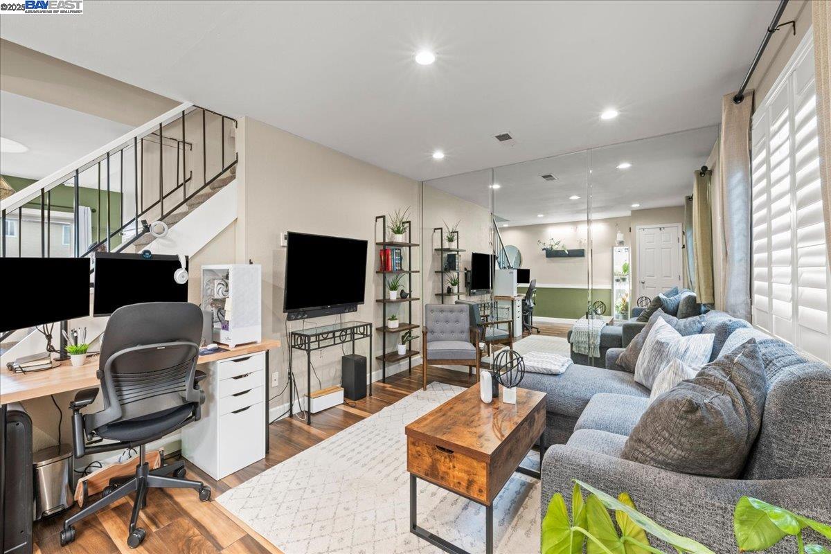 Photo #6: 41083891 Listing 